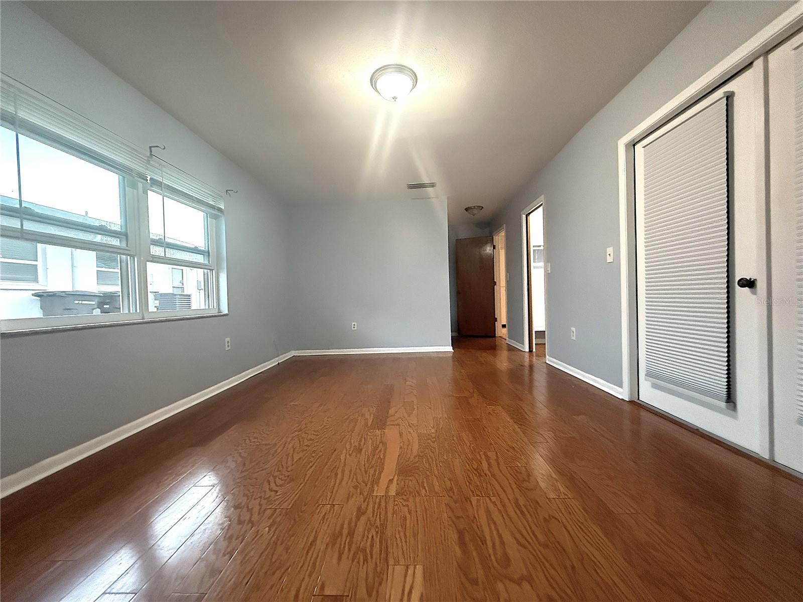 Image 24 of 31 For 8840 Martinique Lane