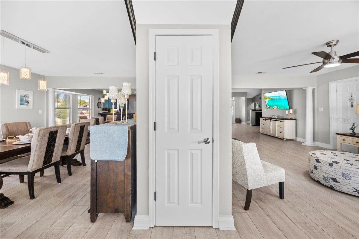 Image 17 of 82 For 156 Shoreline Drive