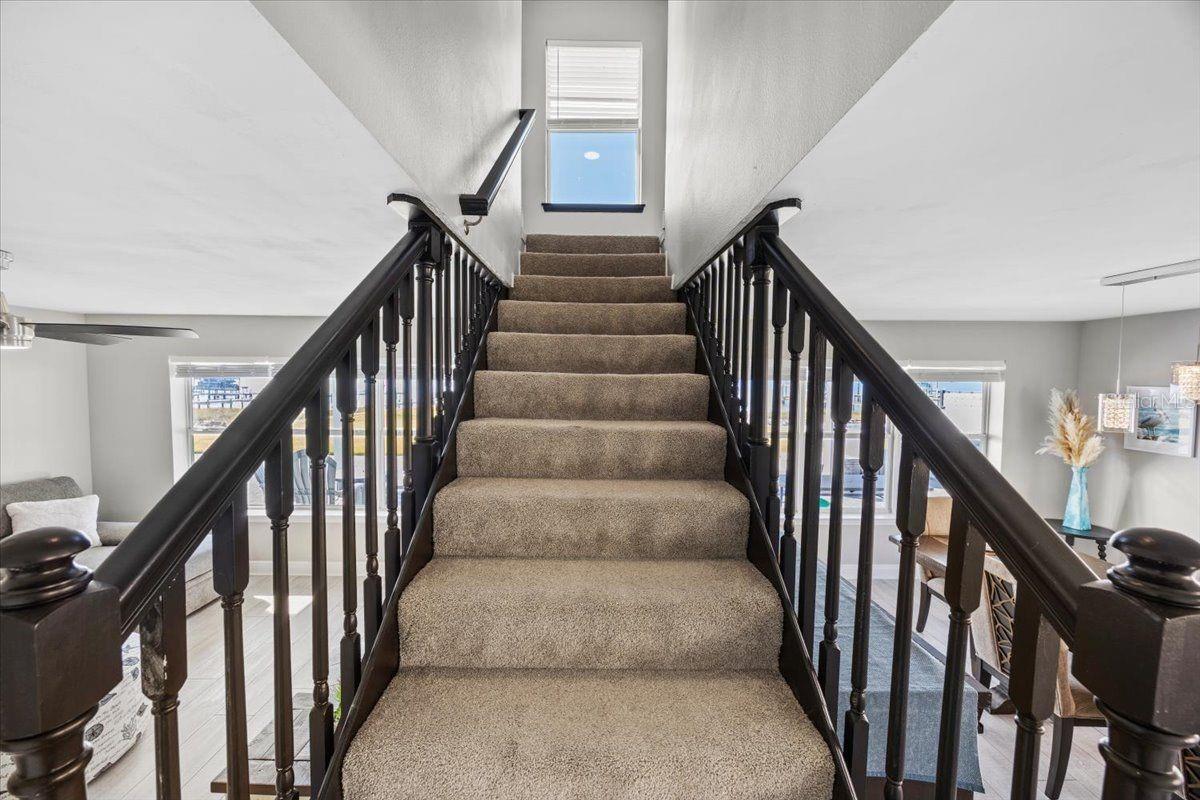 Image 42 of 82 For 156 Shoreline Drive