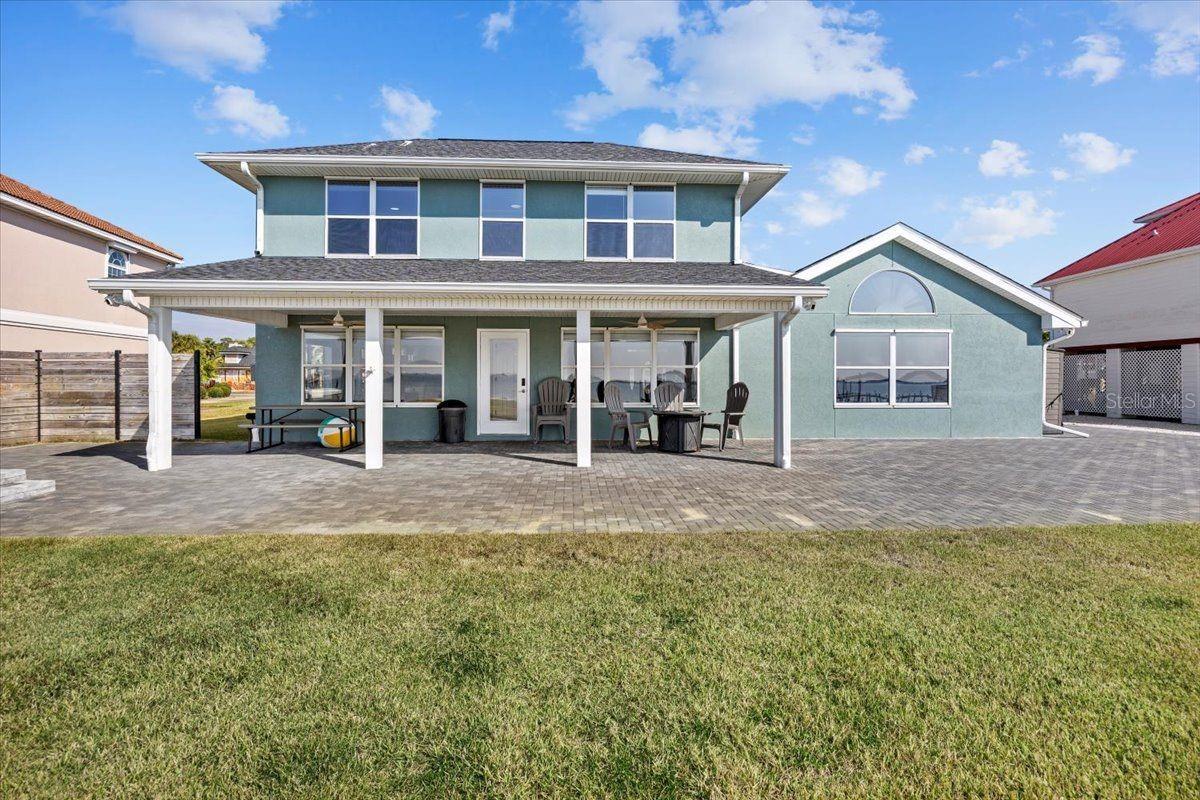 Image 52 of 82 For 156 Shoreline Drive