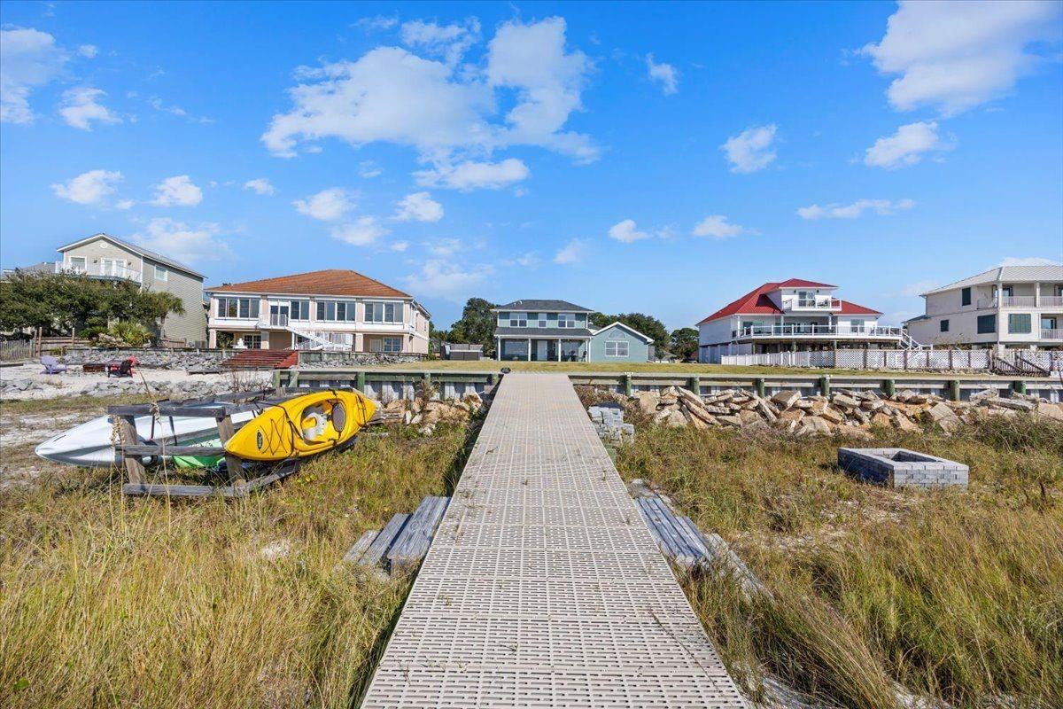 Image 59 of 82 For 156 Shoreline Drive