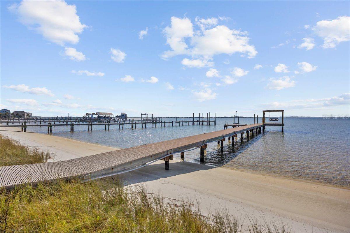 Image 63 of 82 For 156 Shoreline Drive