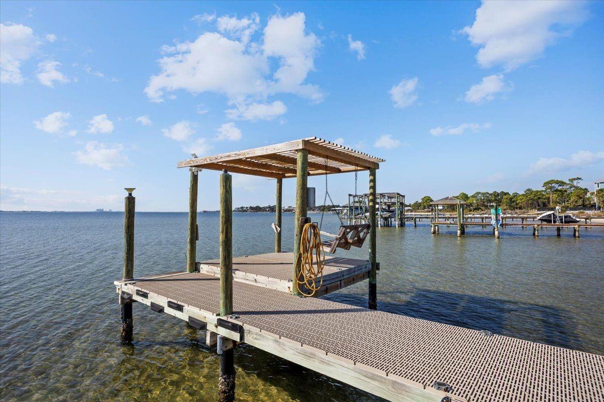 Image 64 of 82 For 156 Shoreline Drive