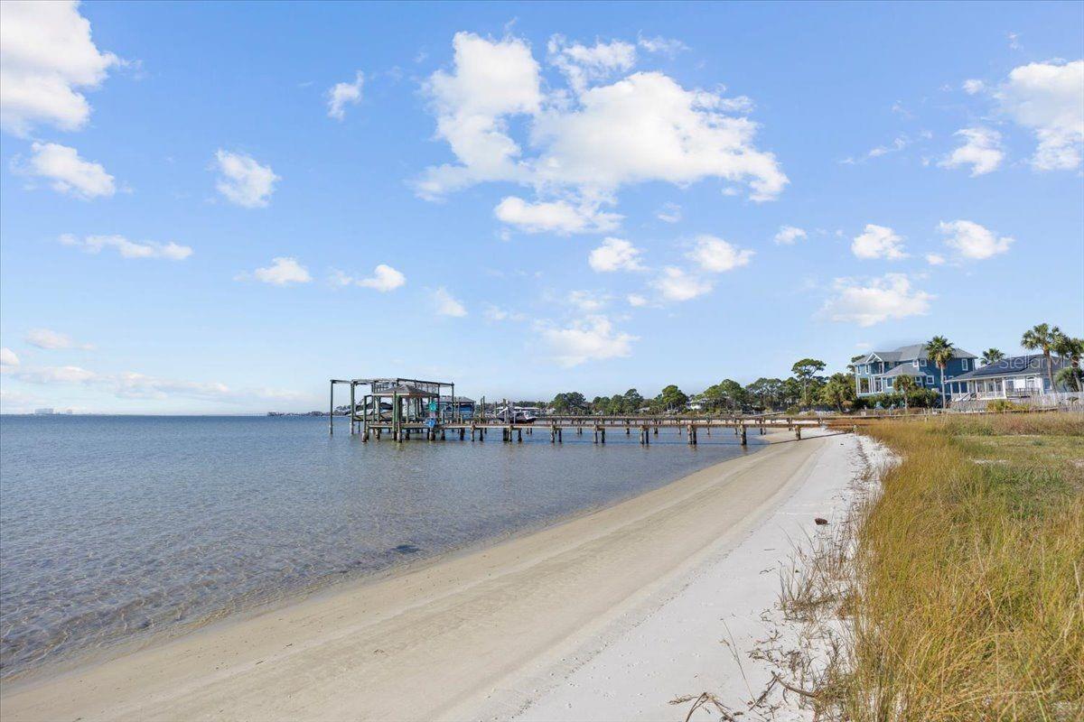 Image 70 of 82 For 156 Shoreline Drive