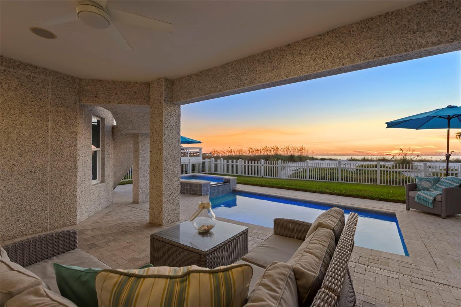 Image 67 of 73 For 10042 Gulf Boulevard