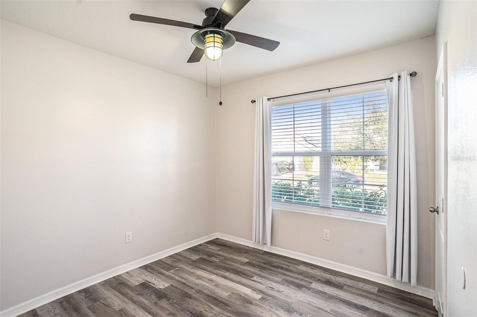 Image 12 of 26 For 10626 Park Meadowbrooke Drive