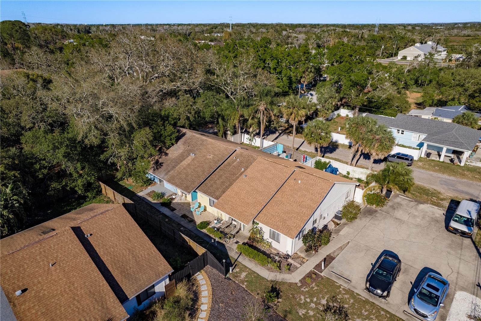 Image 32 of 42 For 102 Anclote Road