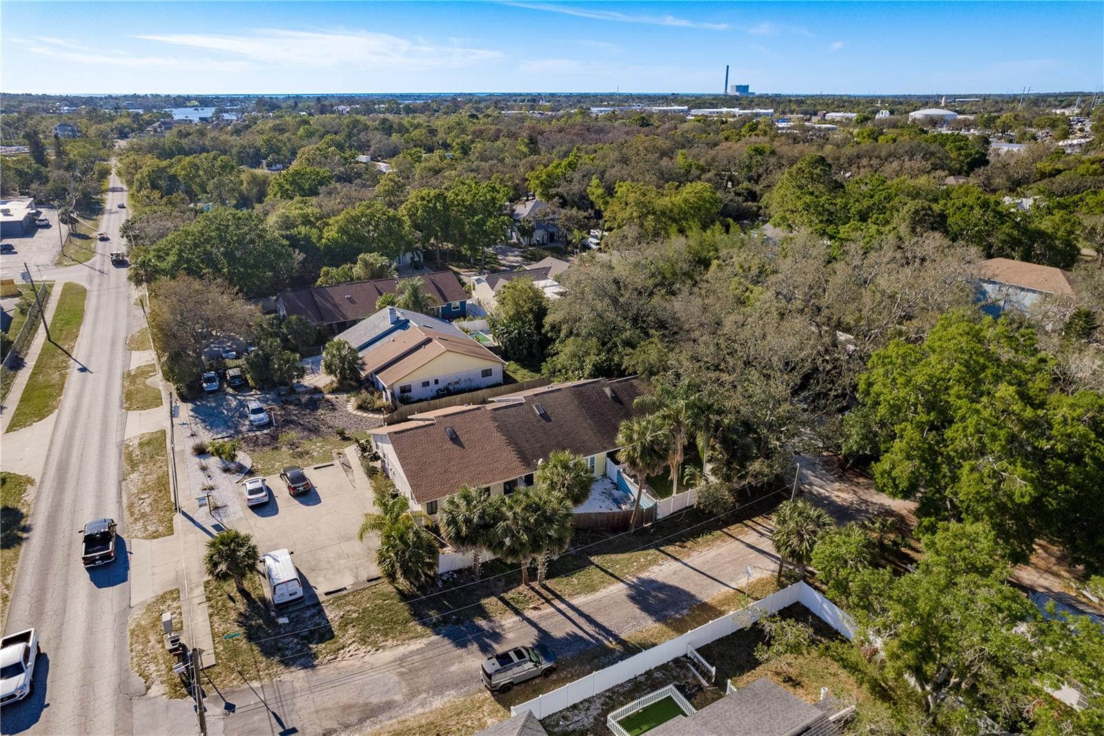 Image 37 of 42 For 102 Anclote Road