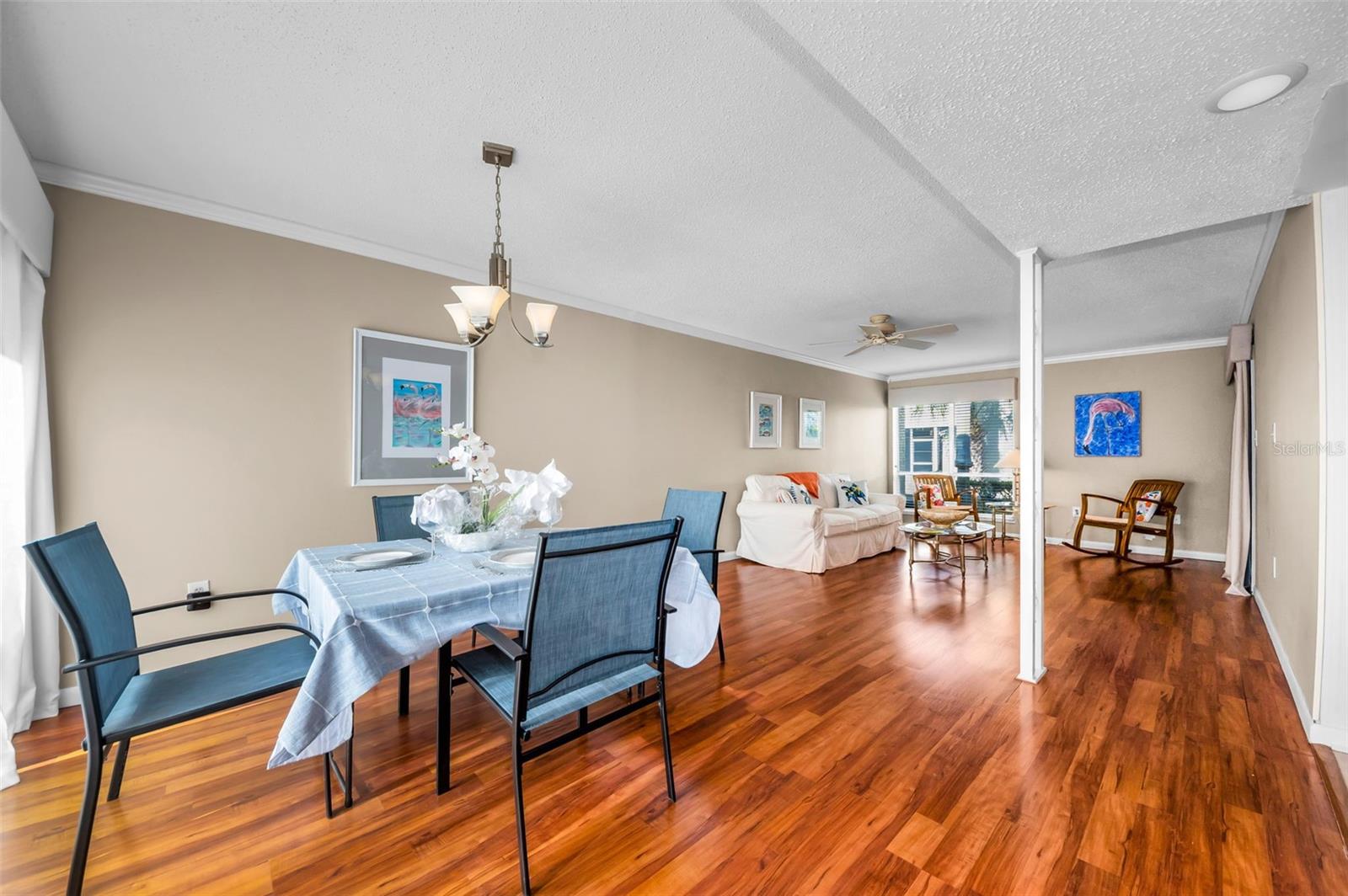 Image 20 of 76 For 421 Windrush Bay Drive 421