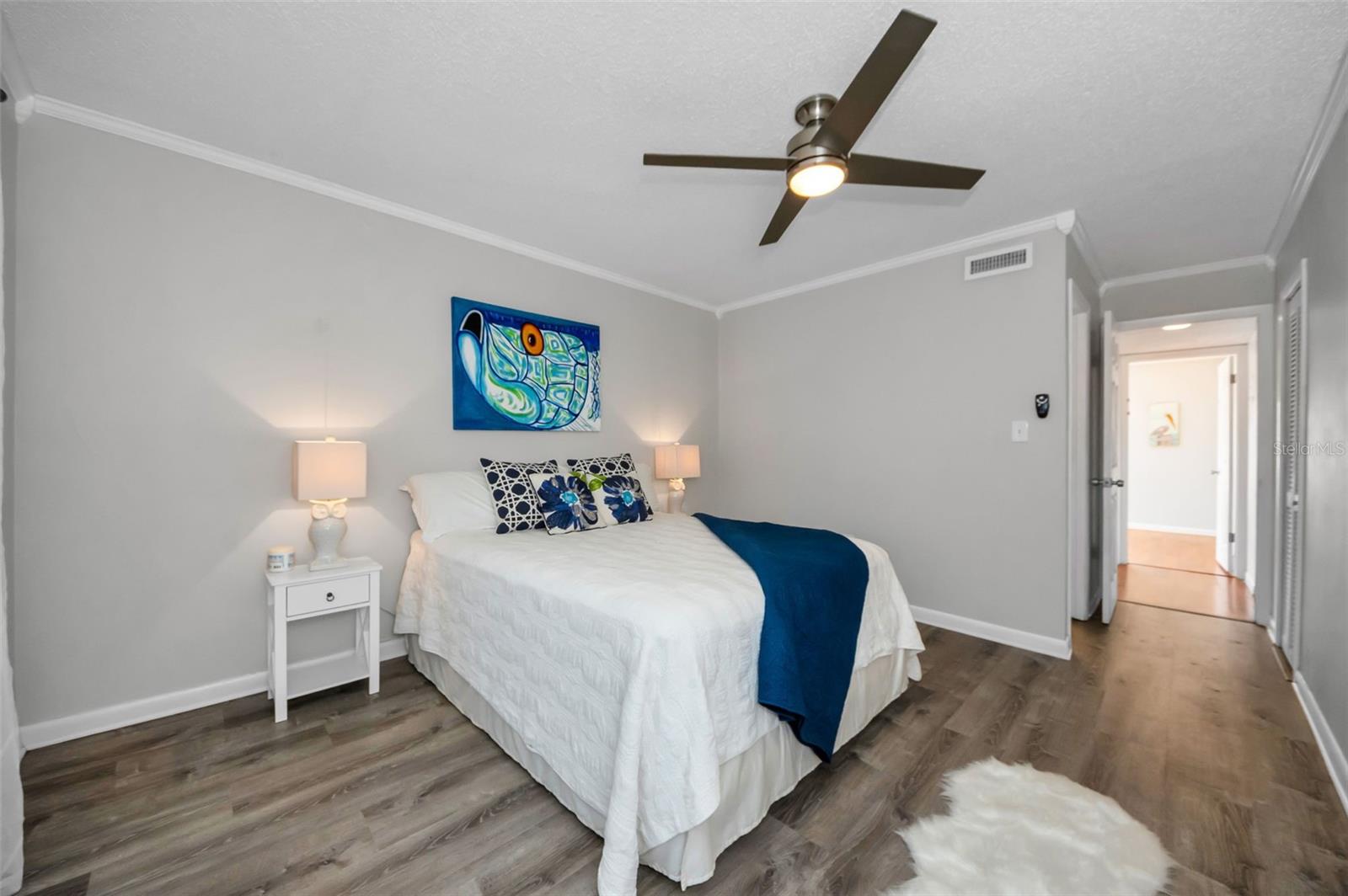 Image 26 of 76 For 421 Windrush Bay Drive 421