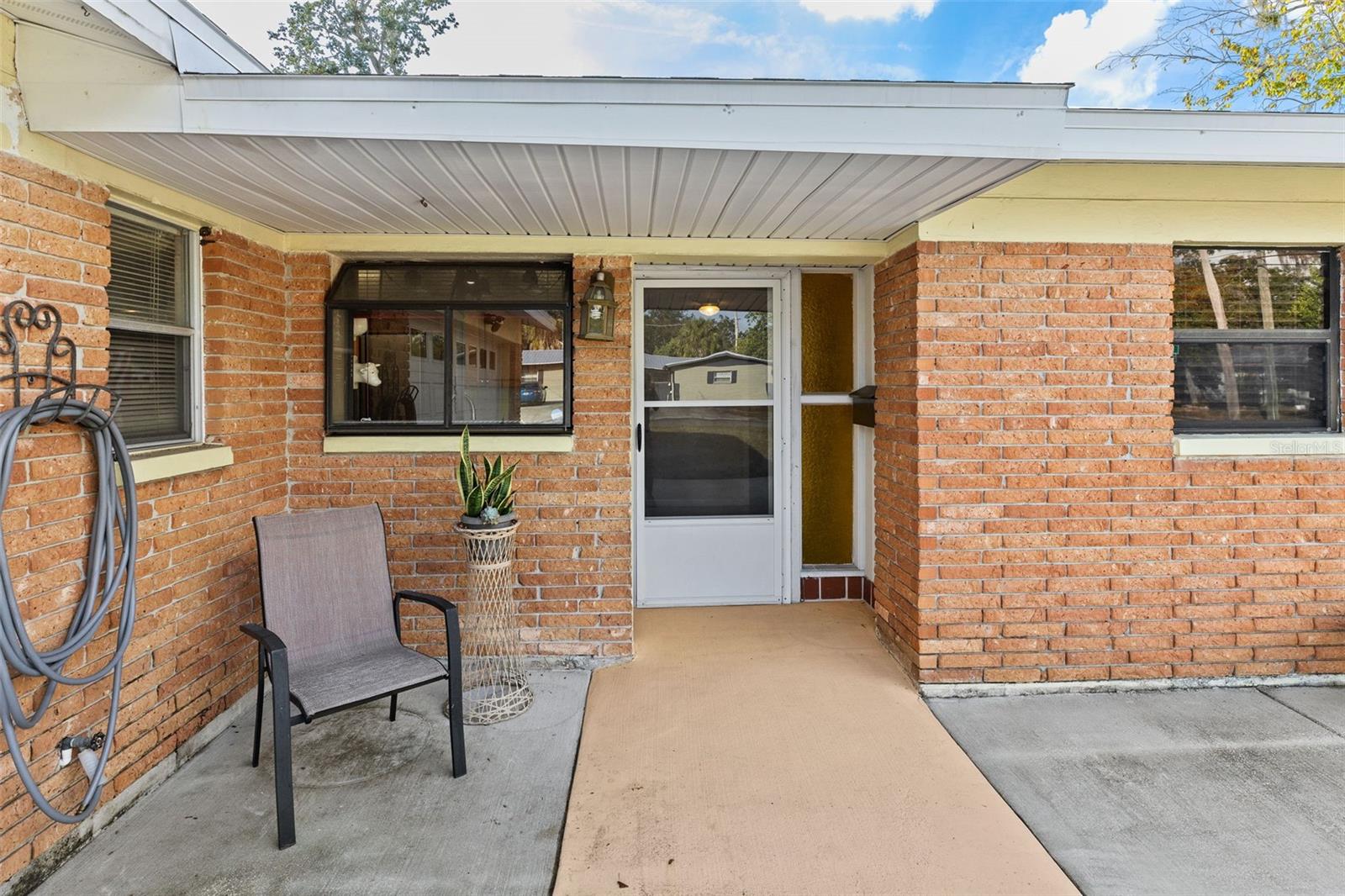 Image 3 of 49 For 1233 Lorie Circle