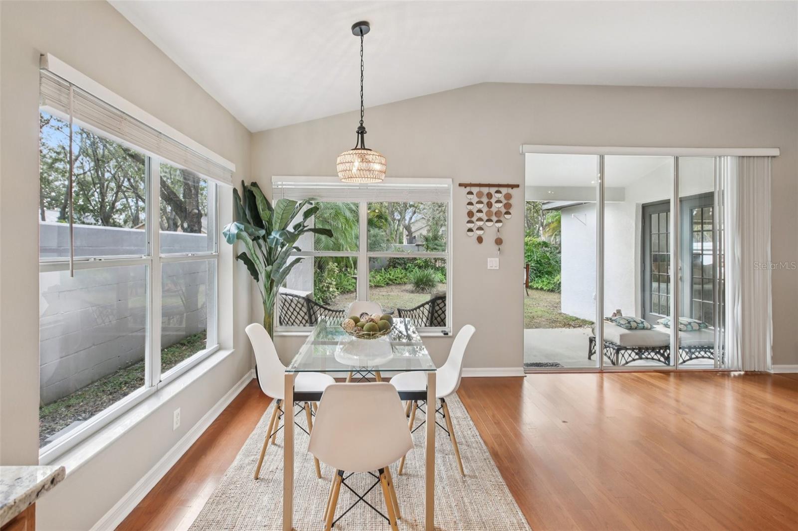 Image 11 of 36 For 4632 Whispering Park Lane