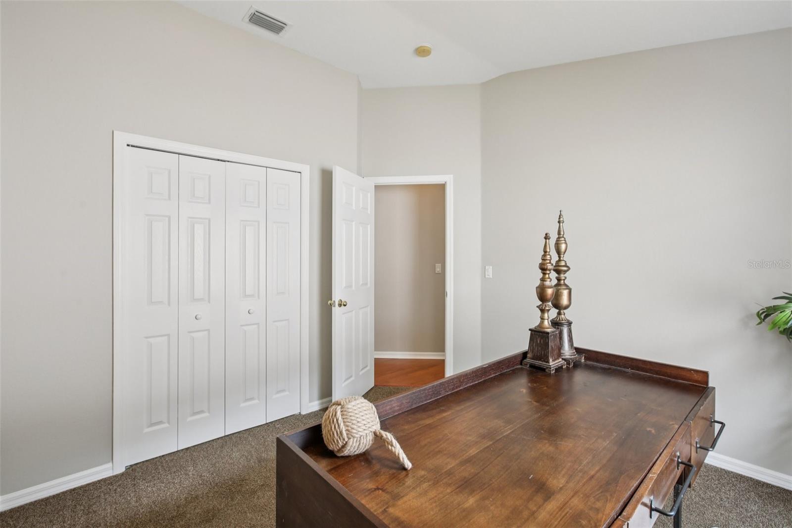 Image 20 of 36 For 4632 Whispering Park Lane