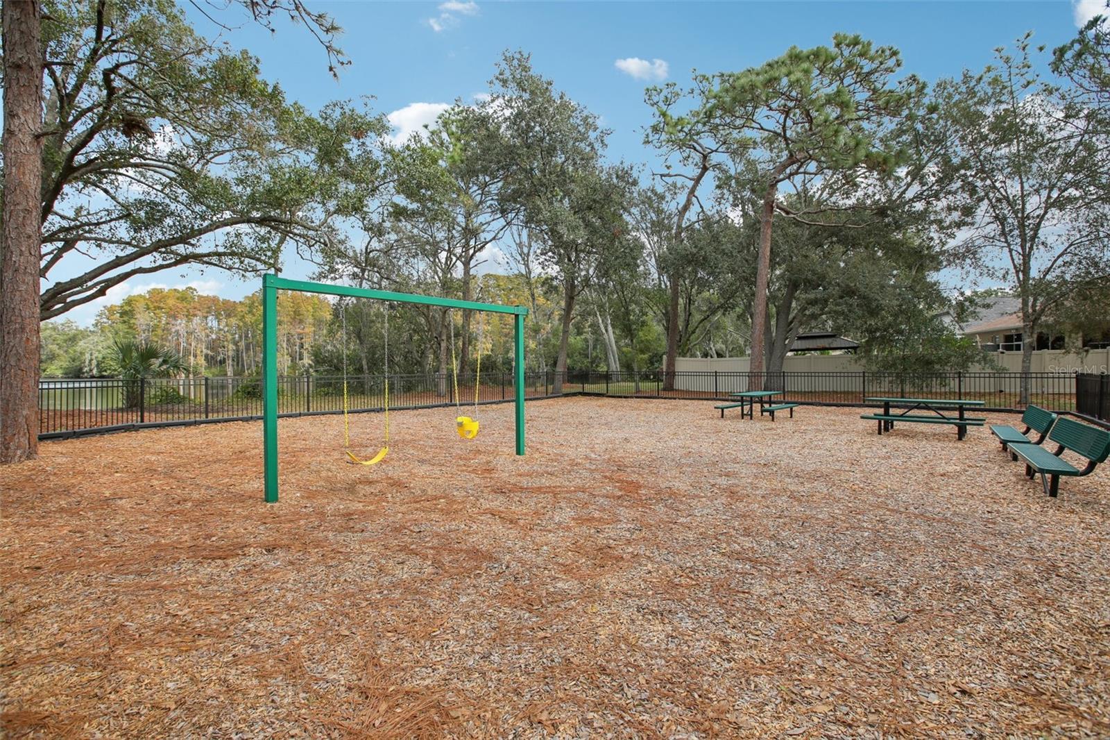 Image 34 of 36 For 4632 Whispering Park Lane