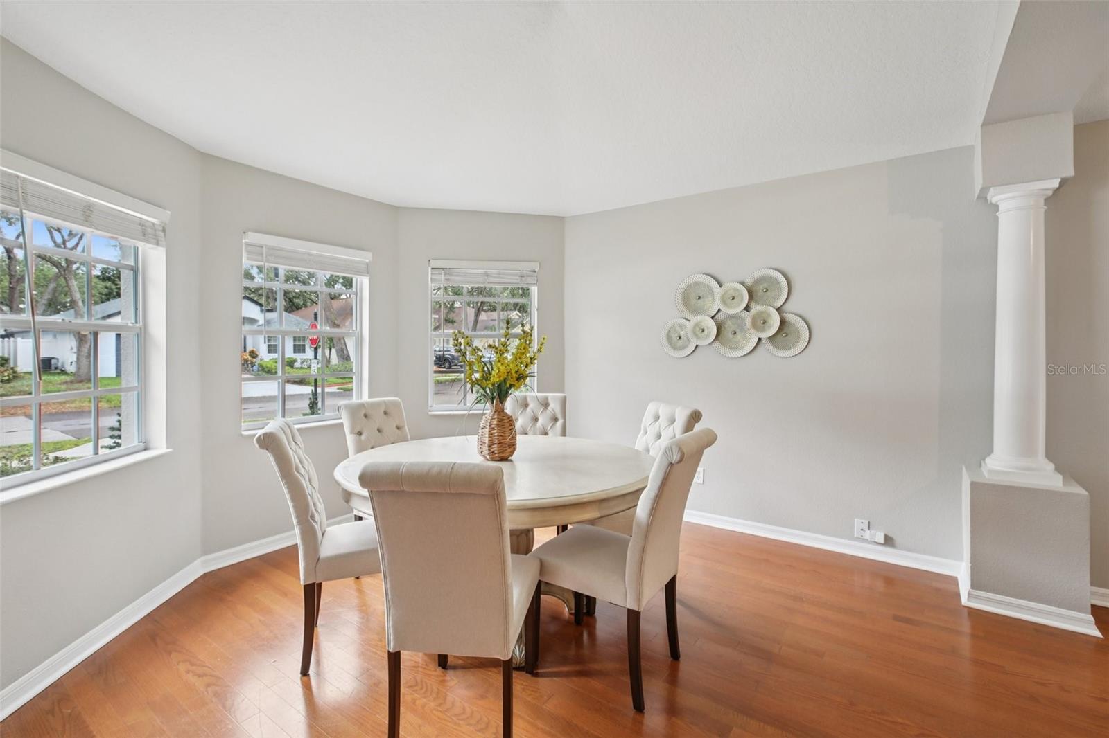 Image 4 of 36 For 4632 Whispering Park Lane