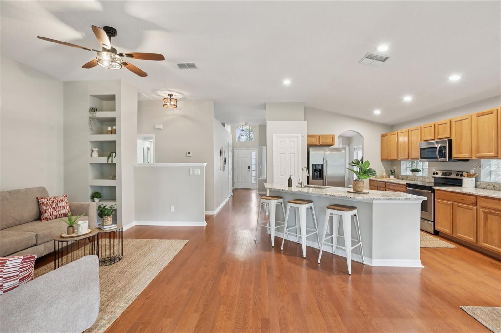 Image 5 of 36 For 4632 Whispering Park Lane