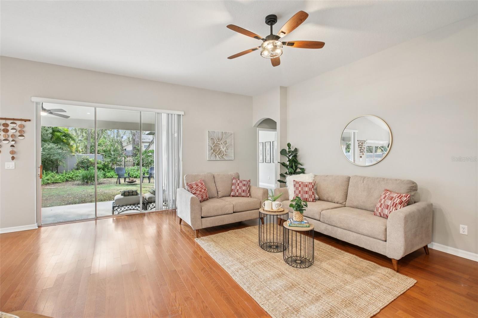 Image 9 of 36 For 4632 Whispering Park Lane