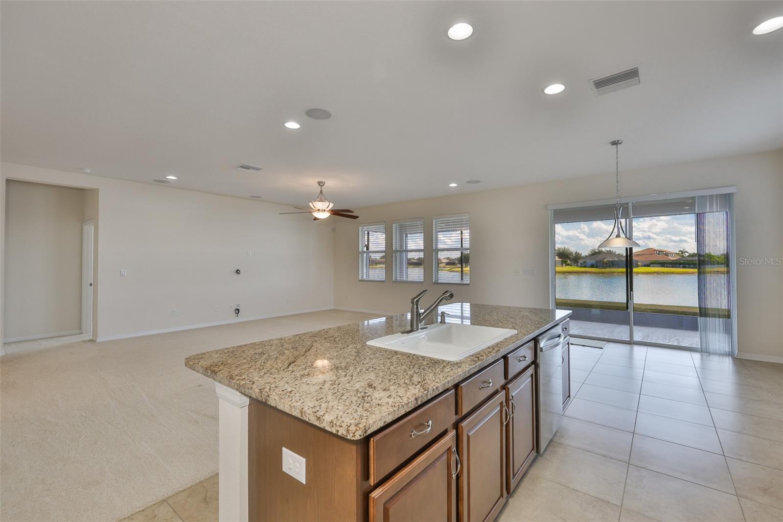 Image 25 of 55 For 626 15th Avenue Nw