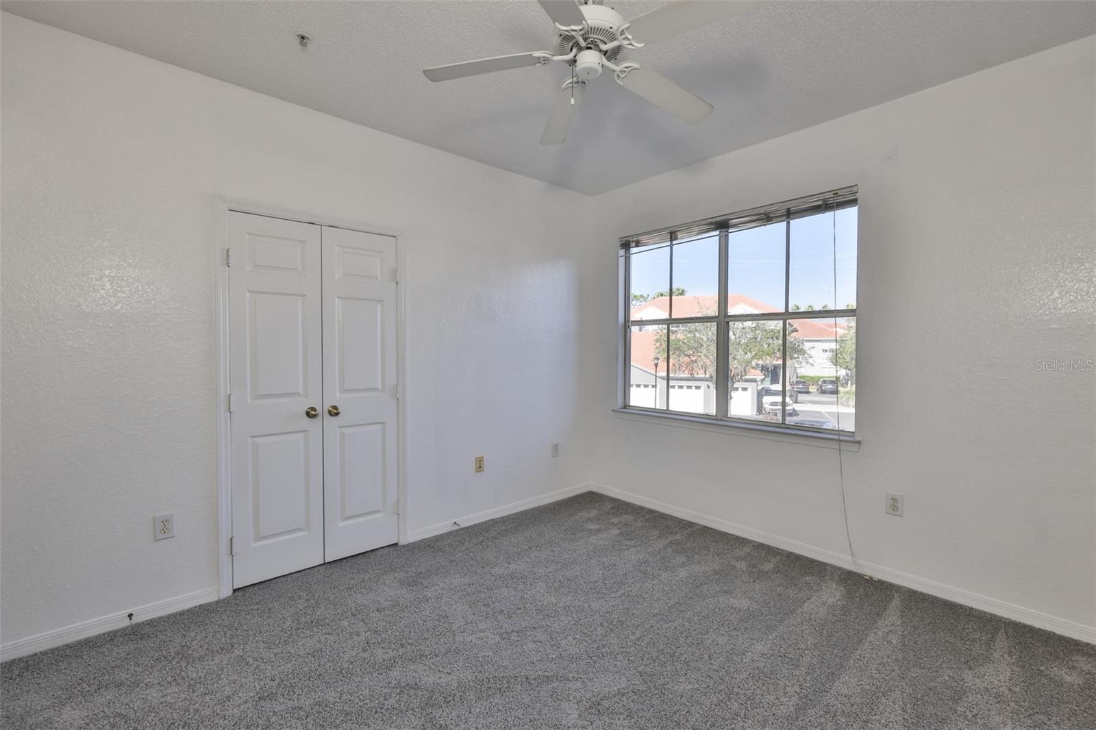 Image 13 of 30 For 18001 Richmond Place Drive