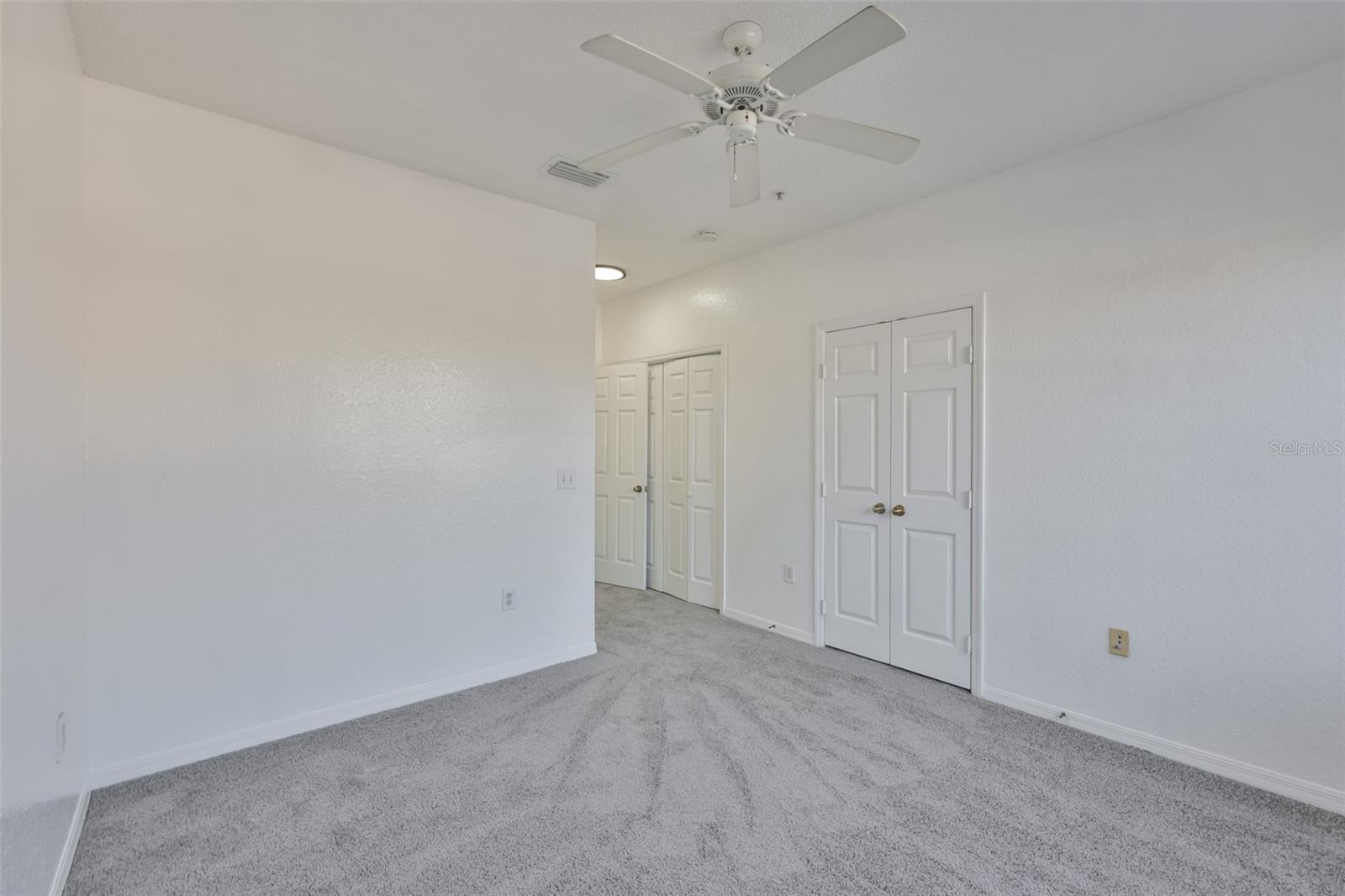 Image 15 of 30 For 18001 Richmond Place Drive