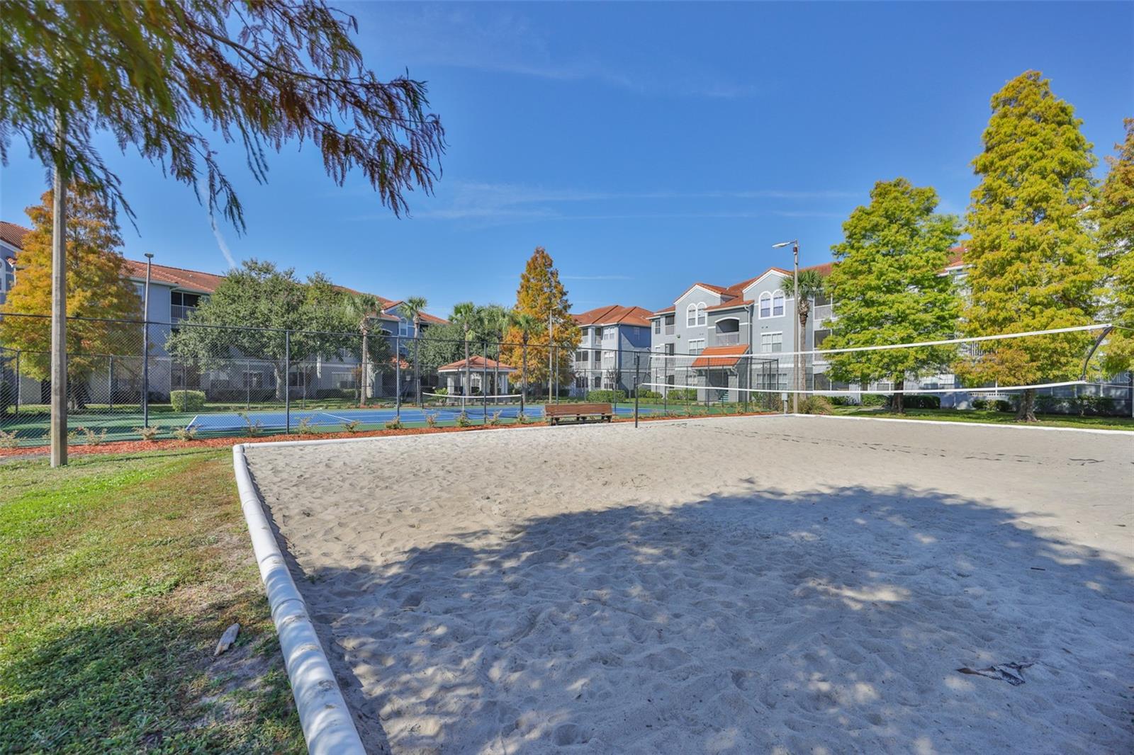 Image 24 of 30 For 18001 Richmond Place Drive