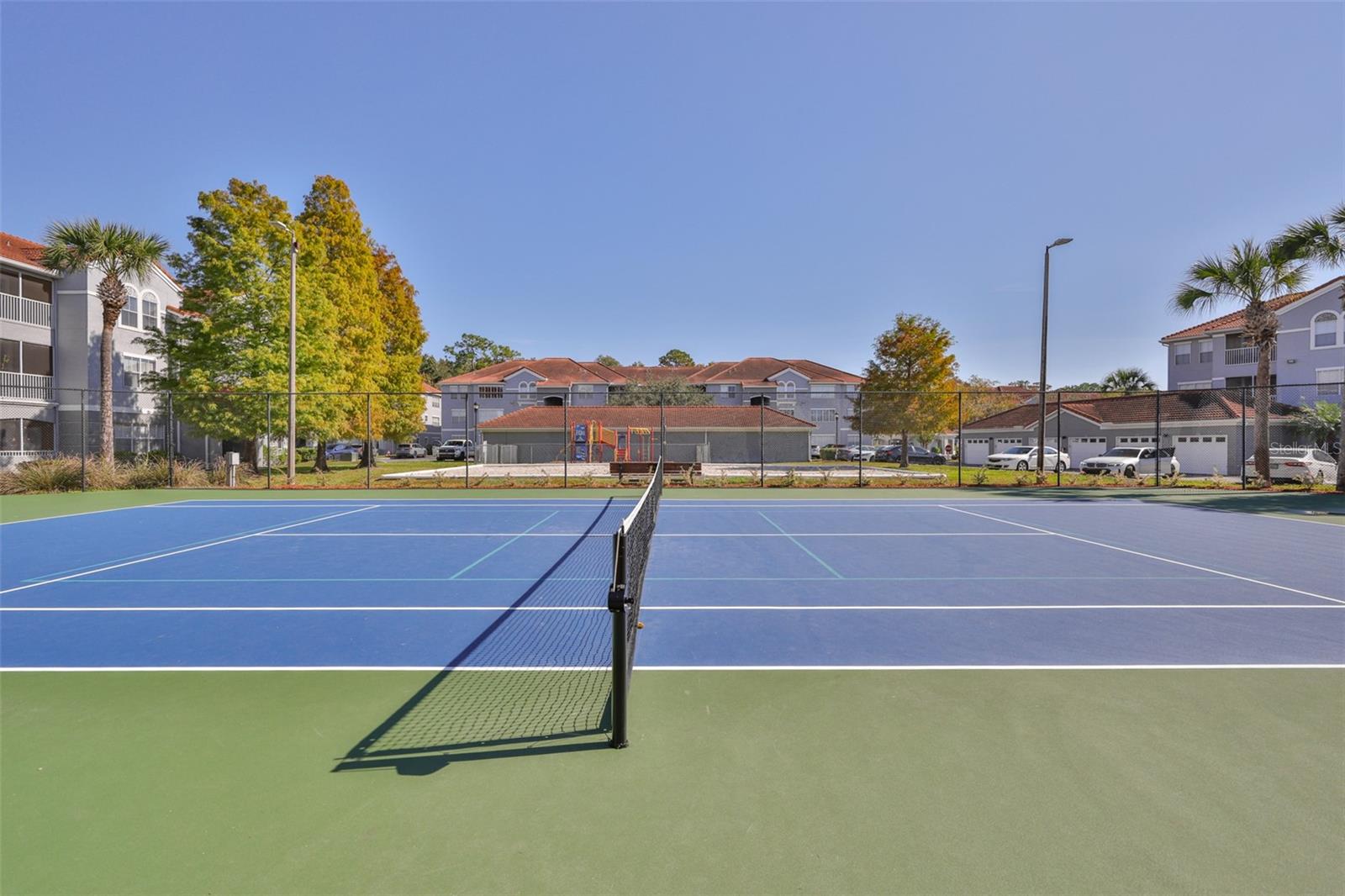 Image 26 of 30 For 18001 Richmond Place Drive