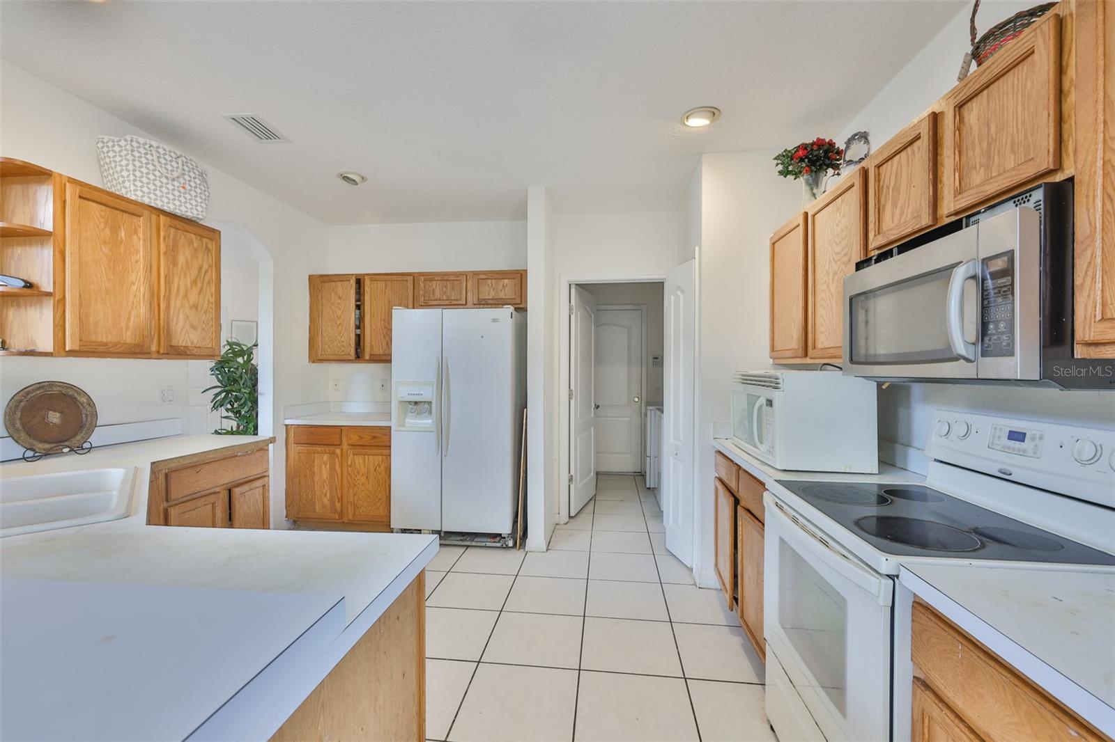 Image 10 of 40 For 702 Cristelle Jean Drive