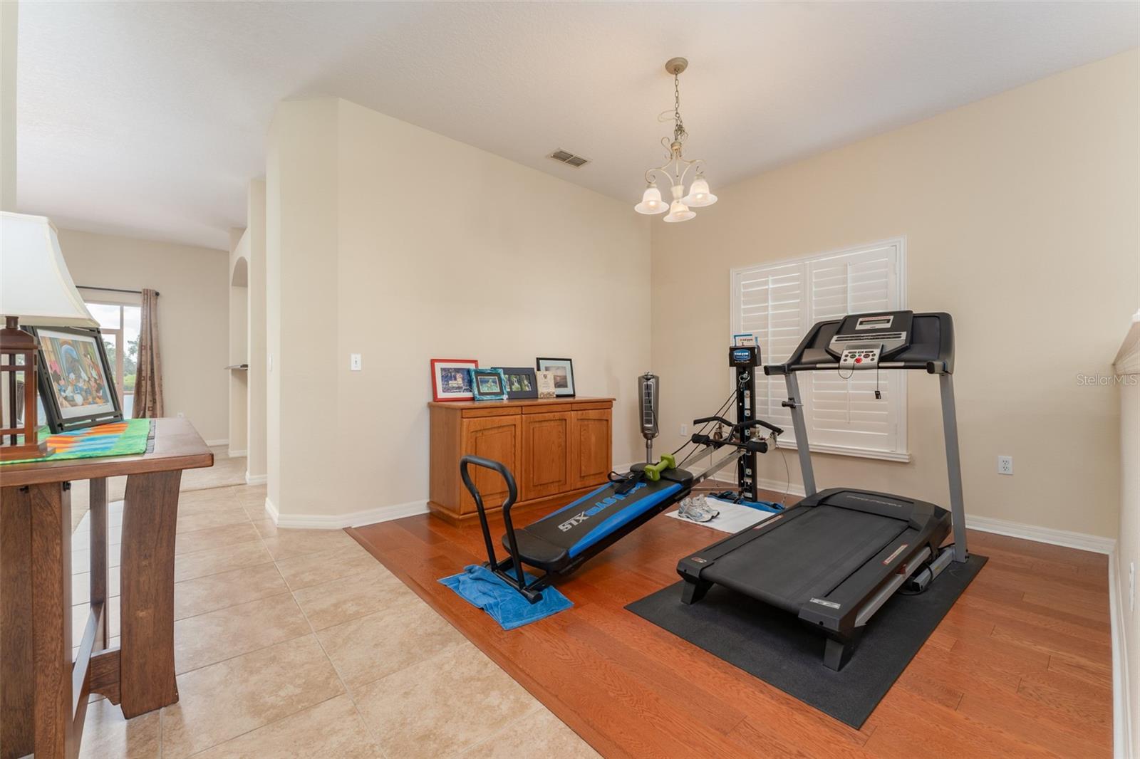 Image 12 of 52 For 6908 Eagle Ridge Blvd