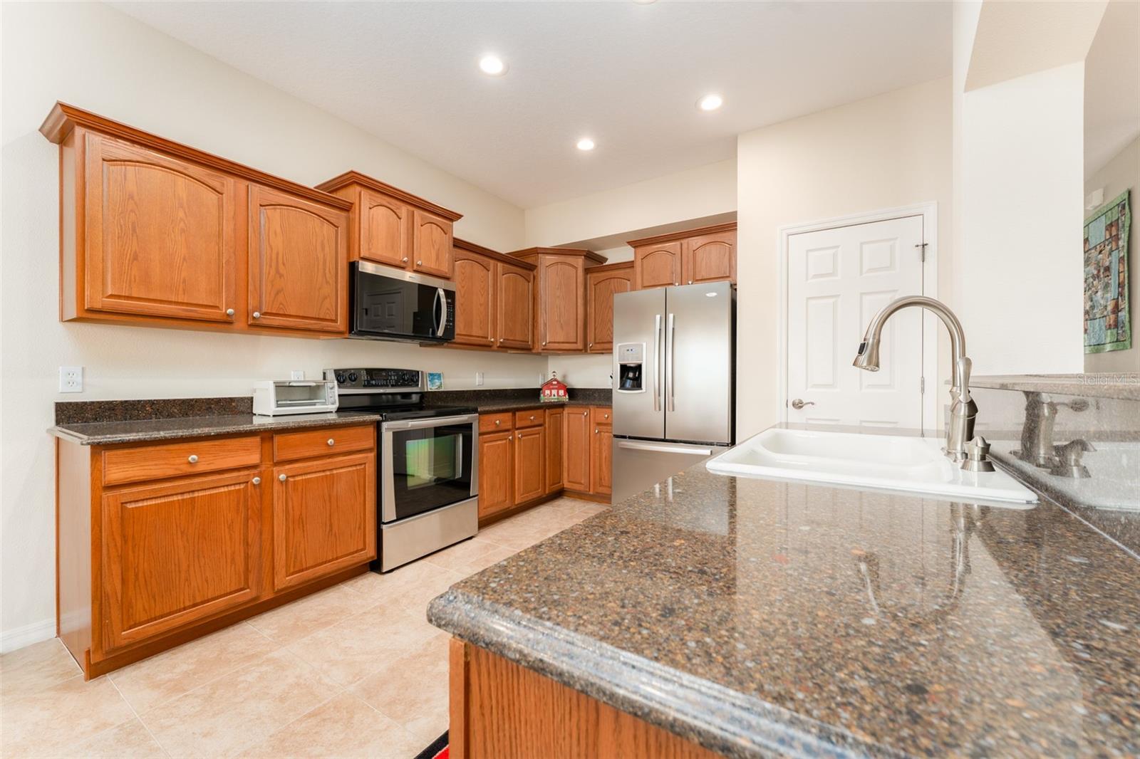 Image 13 of 52 For 6908 Eagle Ridge Blvd