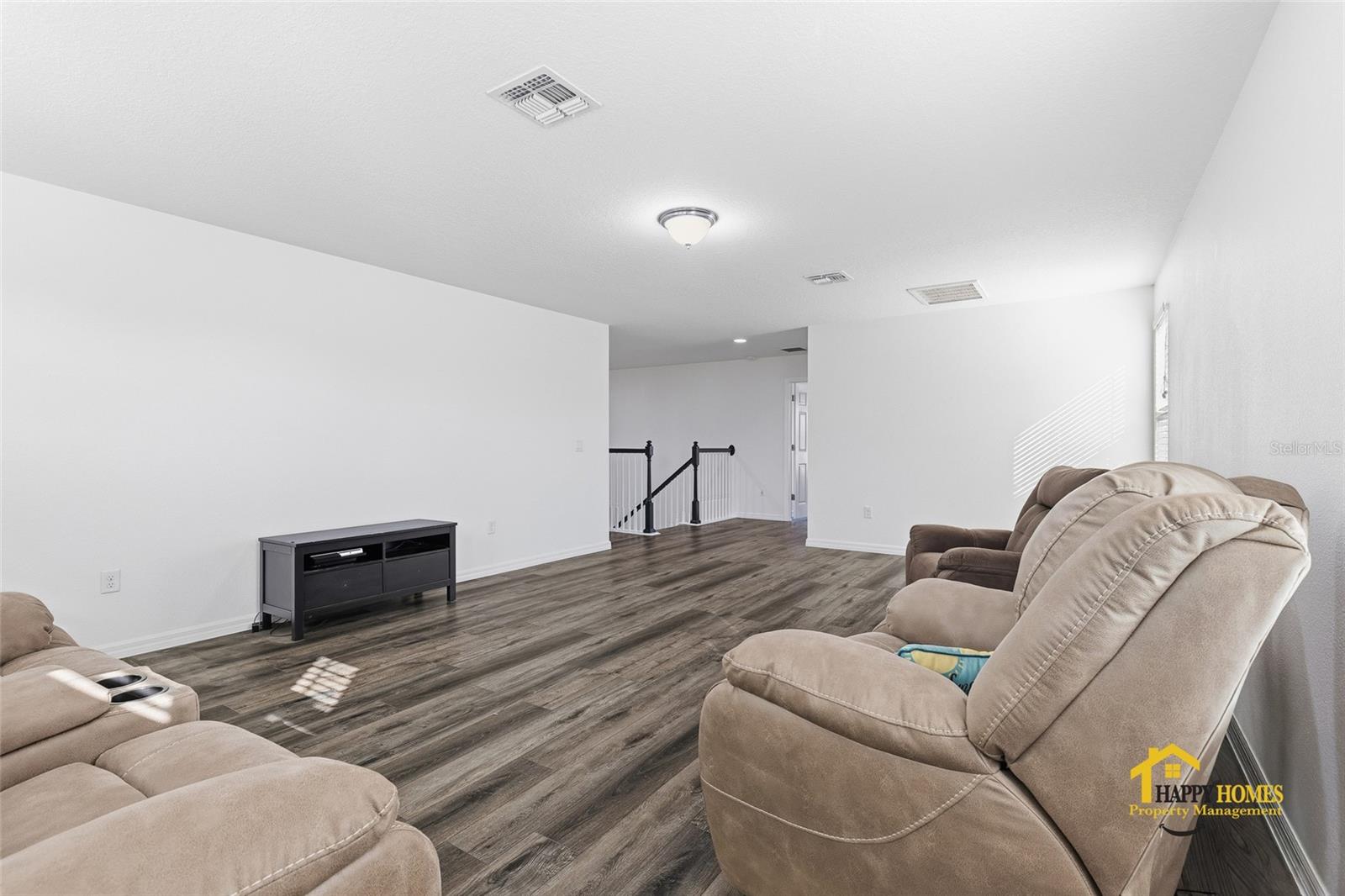 Image 26 of 44 For 14901 Honeycrisp Lane