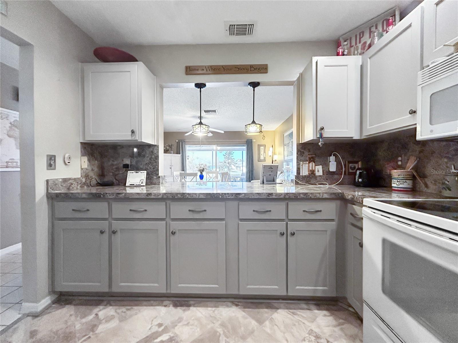 Image 12 of 41 For 1308 Bluewater Drive