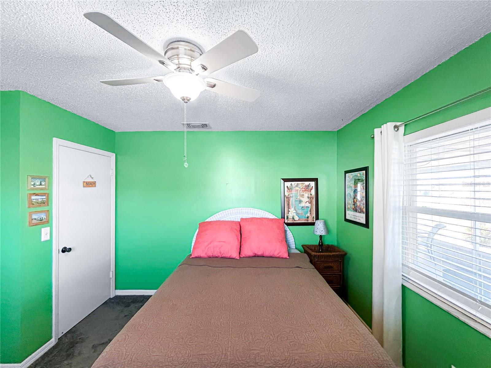 Image 20 of 41 For 1308 Bluewater Drive