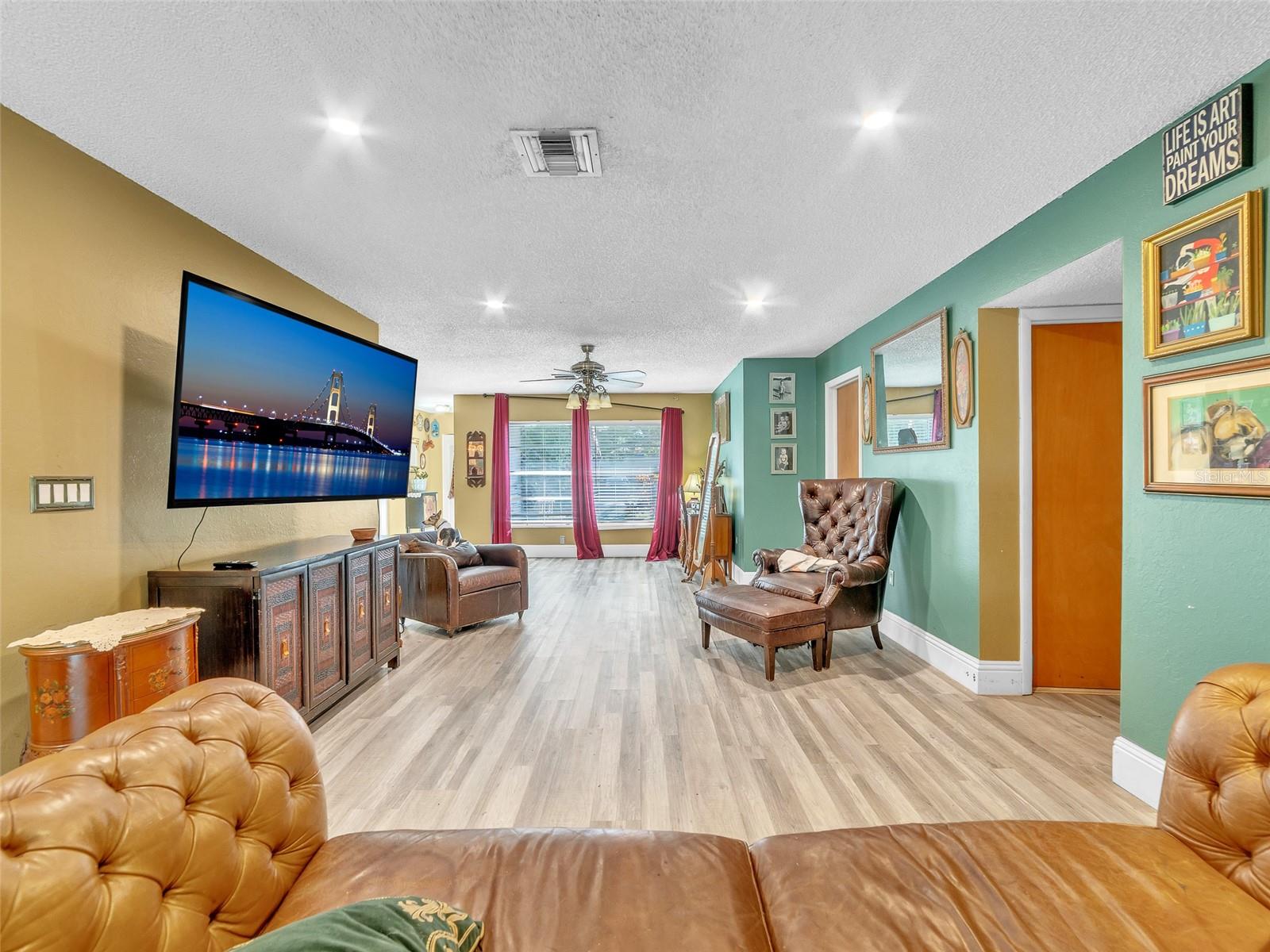 Image 8 of 28 For 1444 Cottonwood Terrace