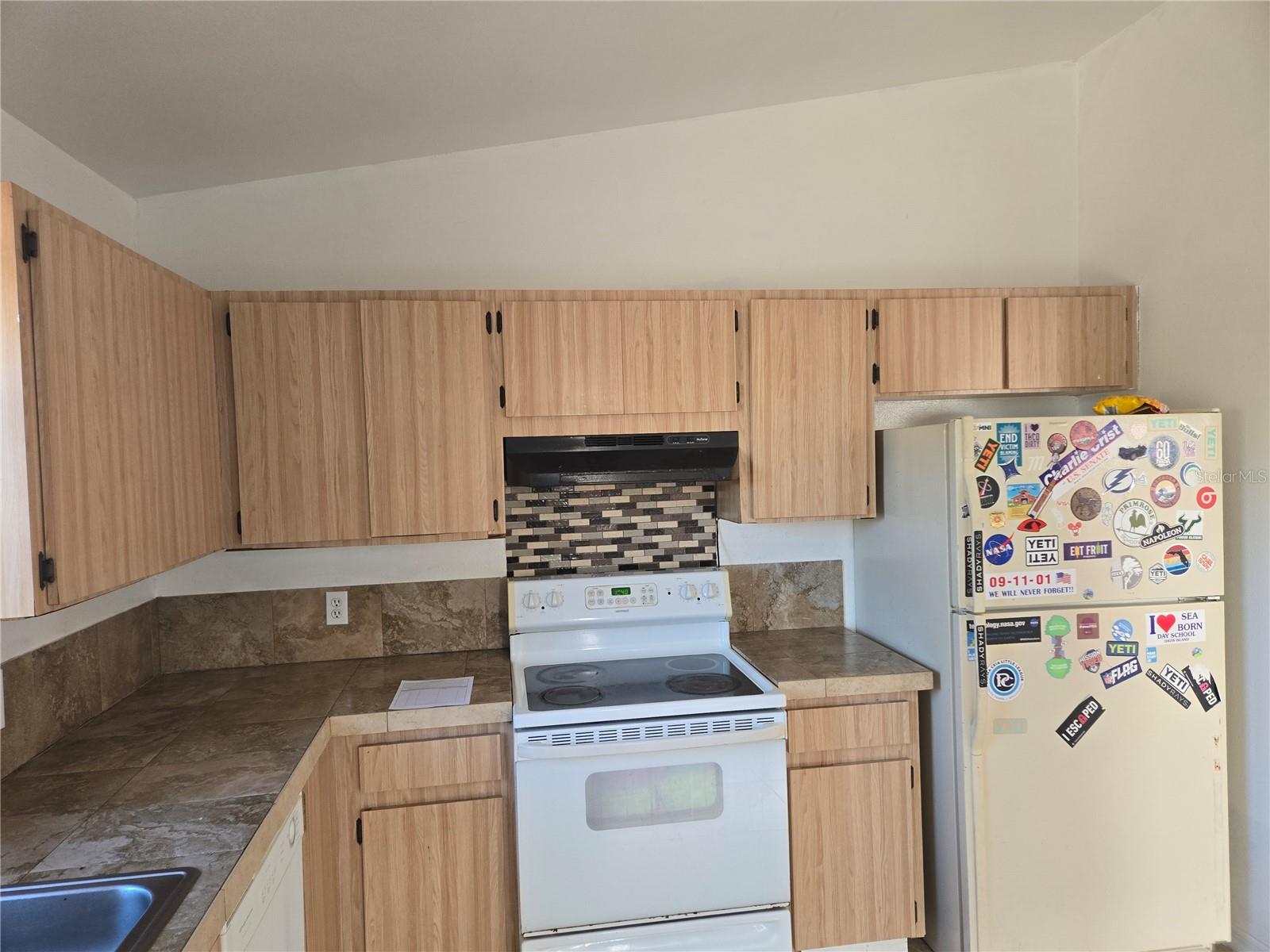 Image 18 of 27 For 9224 Camino Villa Boulevard