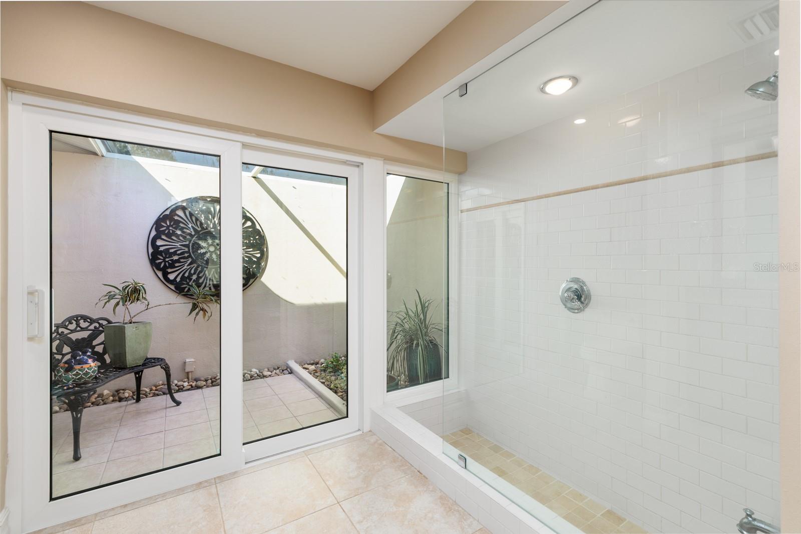 Image 23 of 55 For 2309 Jones Court