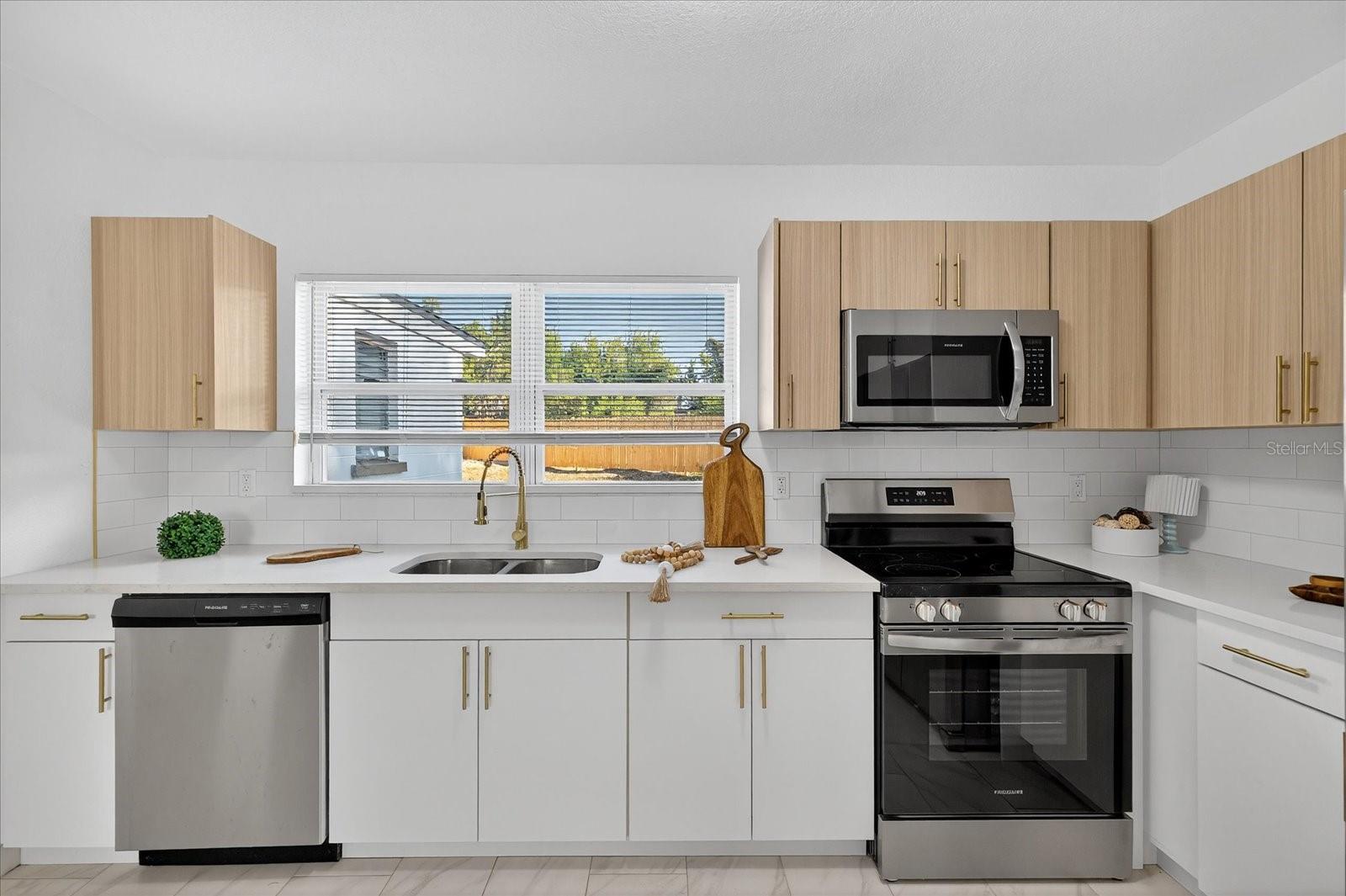 Image 13 of 29 For 1607 Stevensons Drive