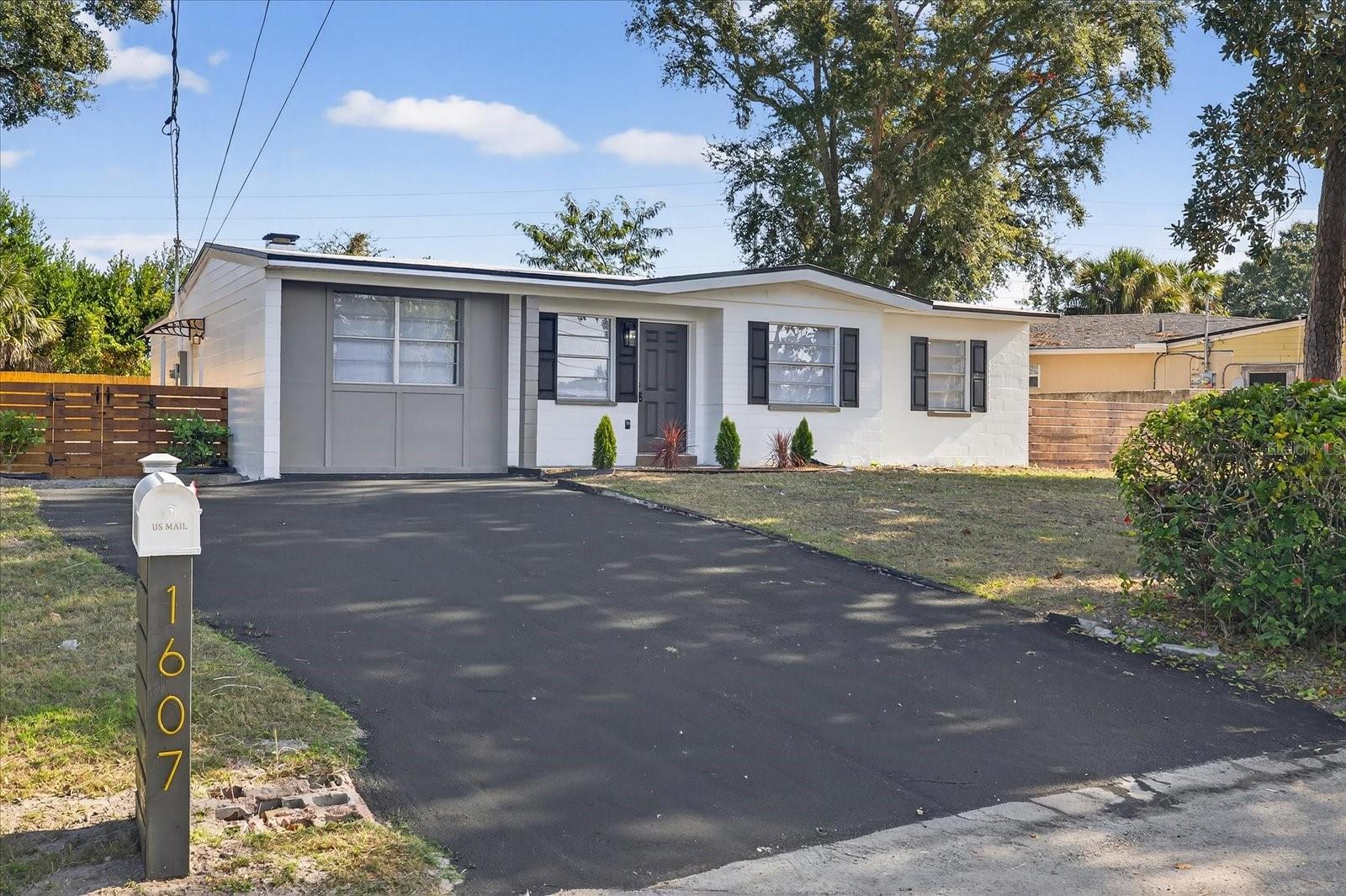 Image 2 of 29 For 1607 Stevensons Drive