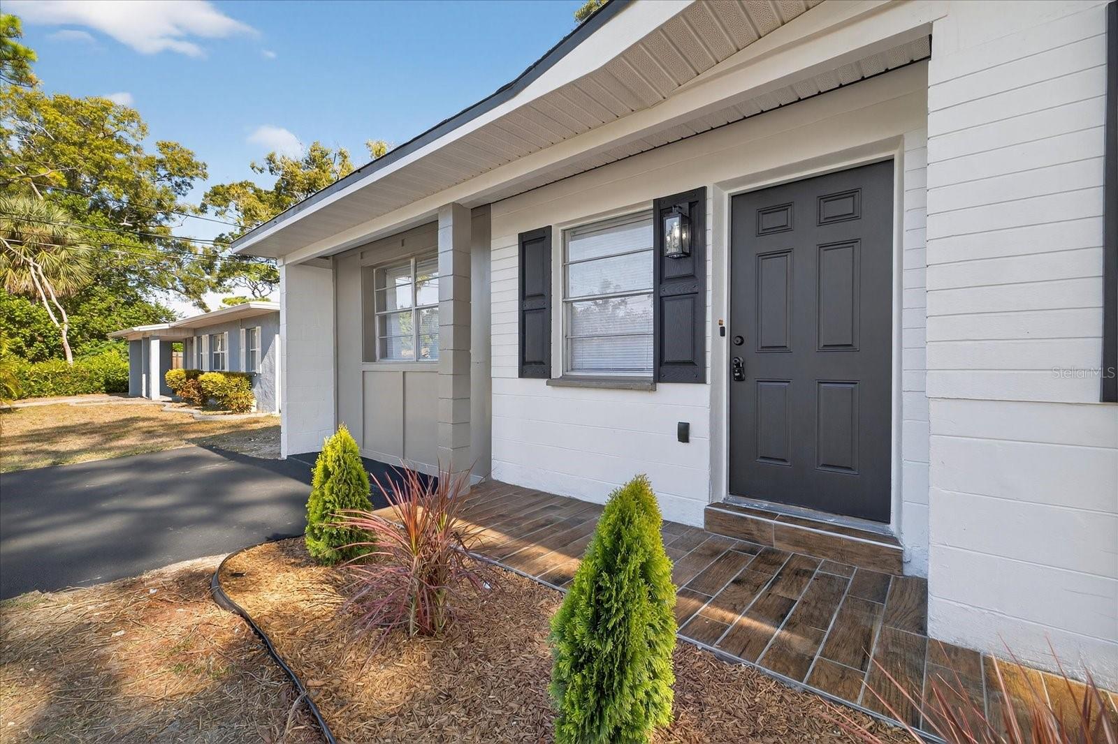 Image 4 of 29 For 1607 Stevensons Drive