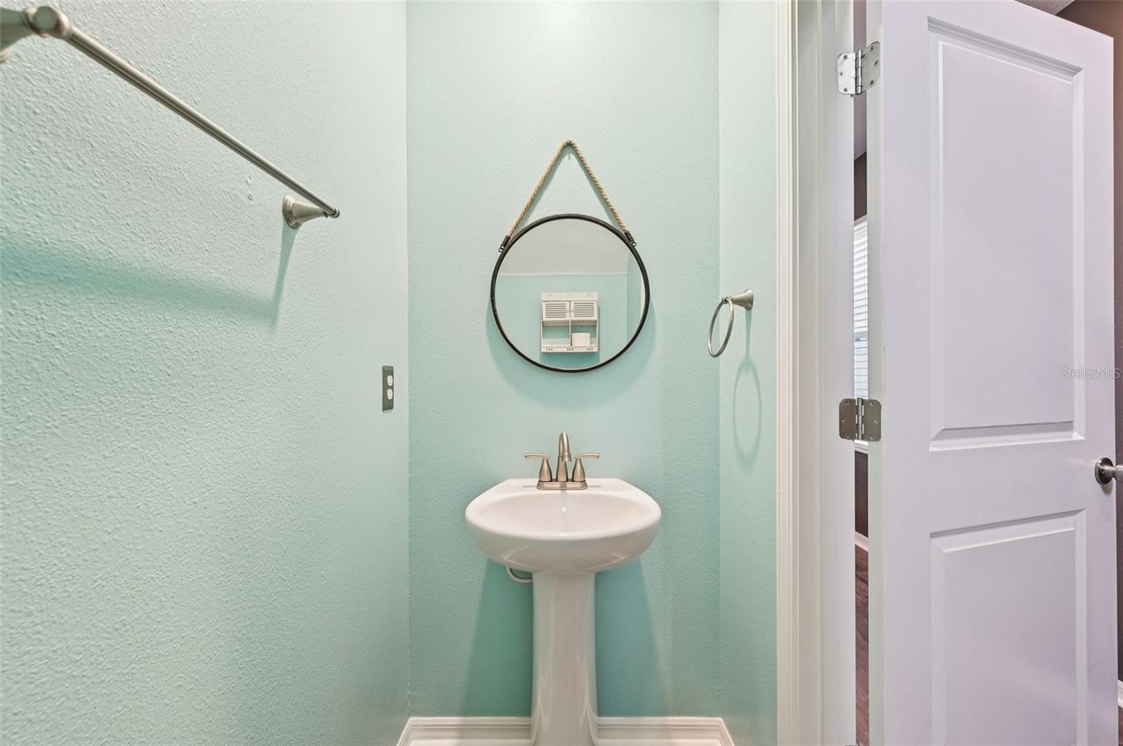 Image 15 of 60 For 15461 Broad Brush Drive