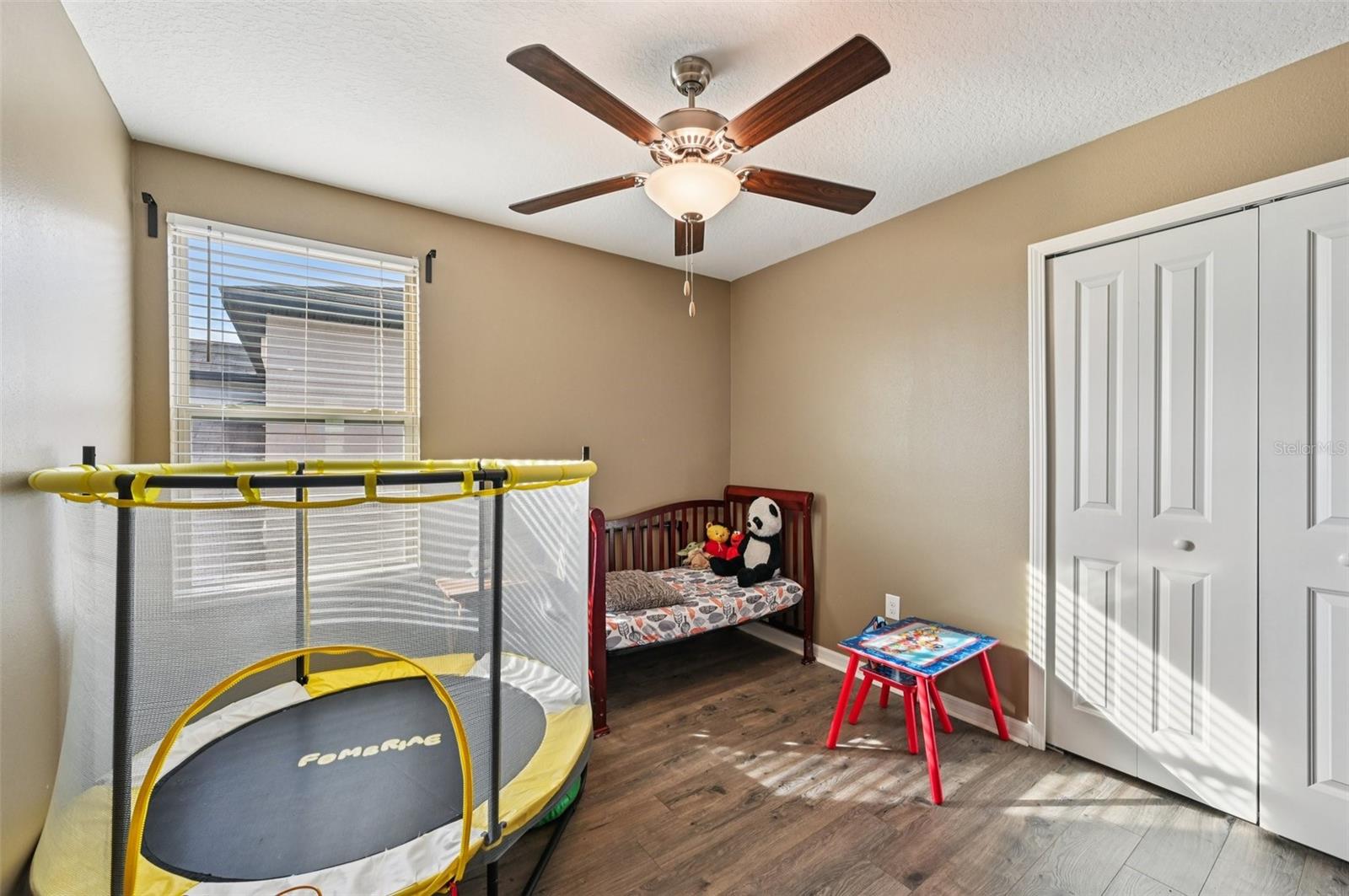 Image 24 of 60 For 15461 Broad Brush Drive