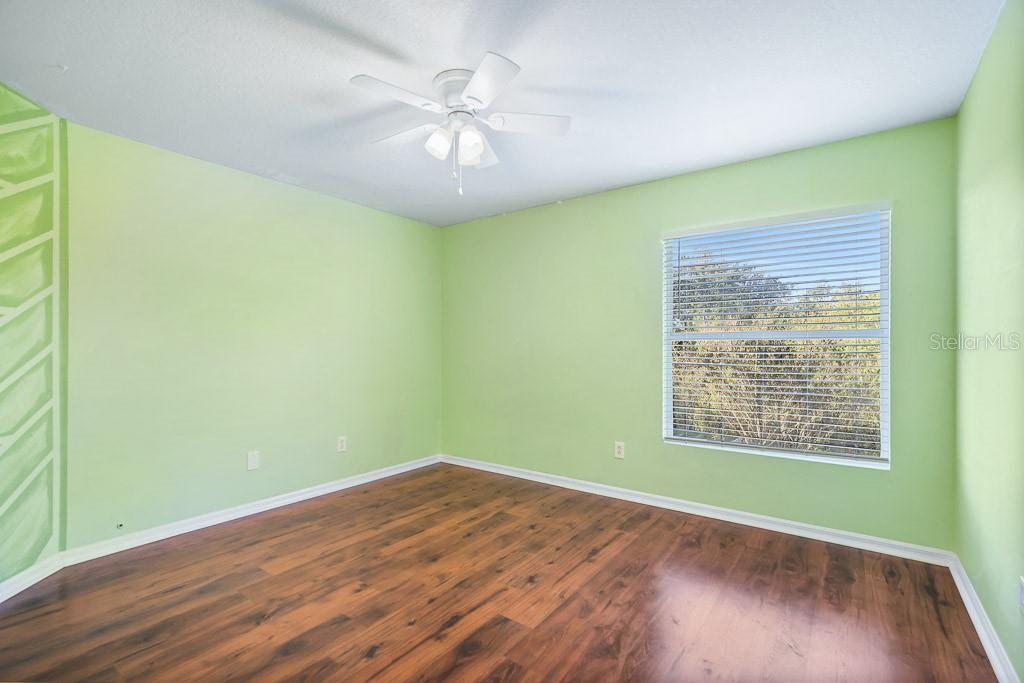 Image 25 of 41 For 15016 Heronglen Drive