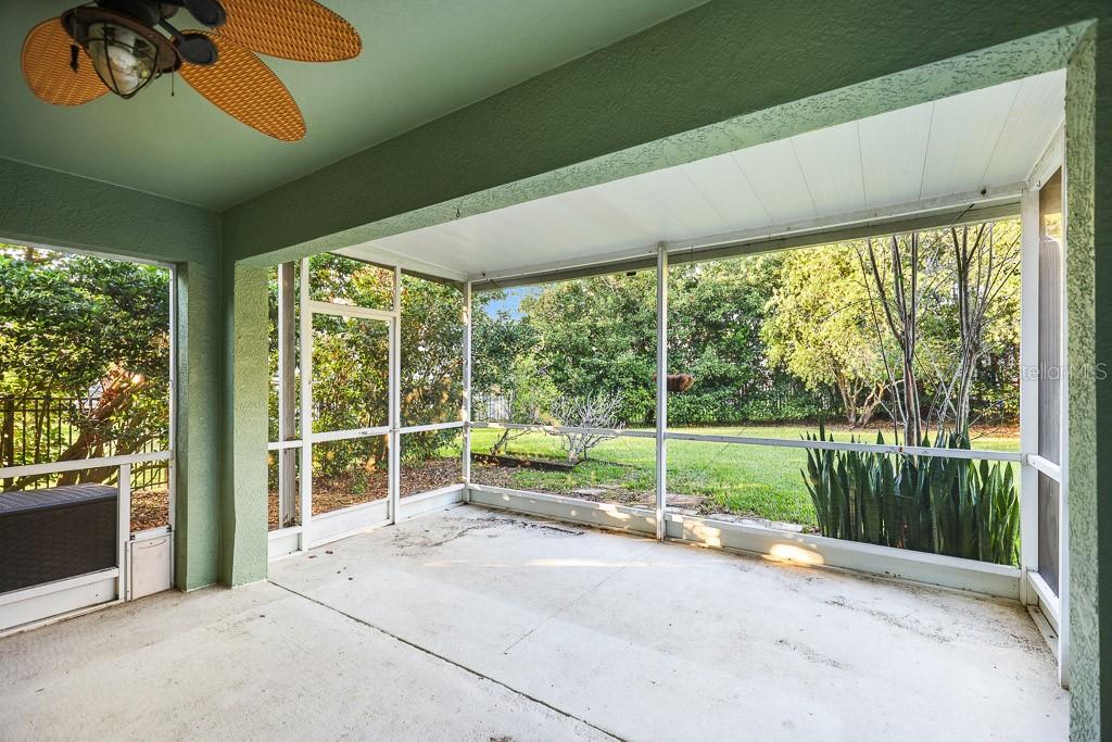 Image 34 of 41 For 15016 Heronglen Drive