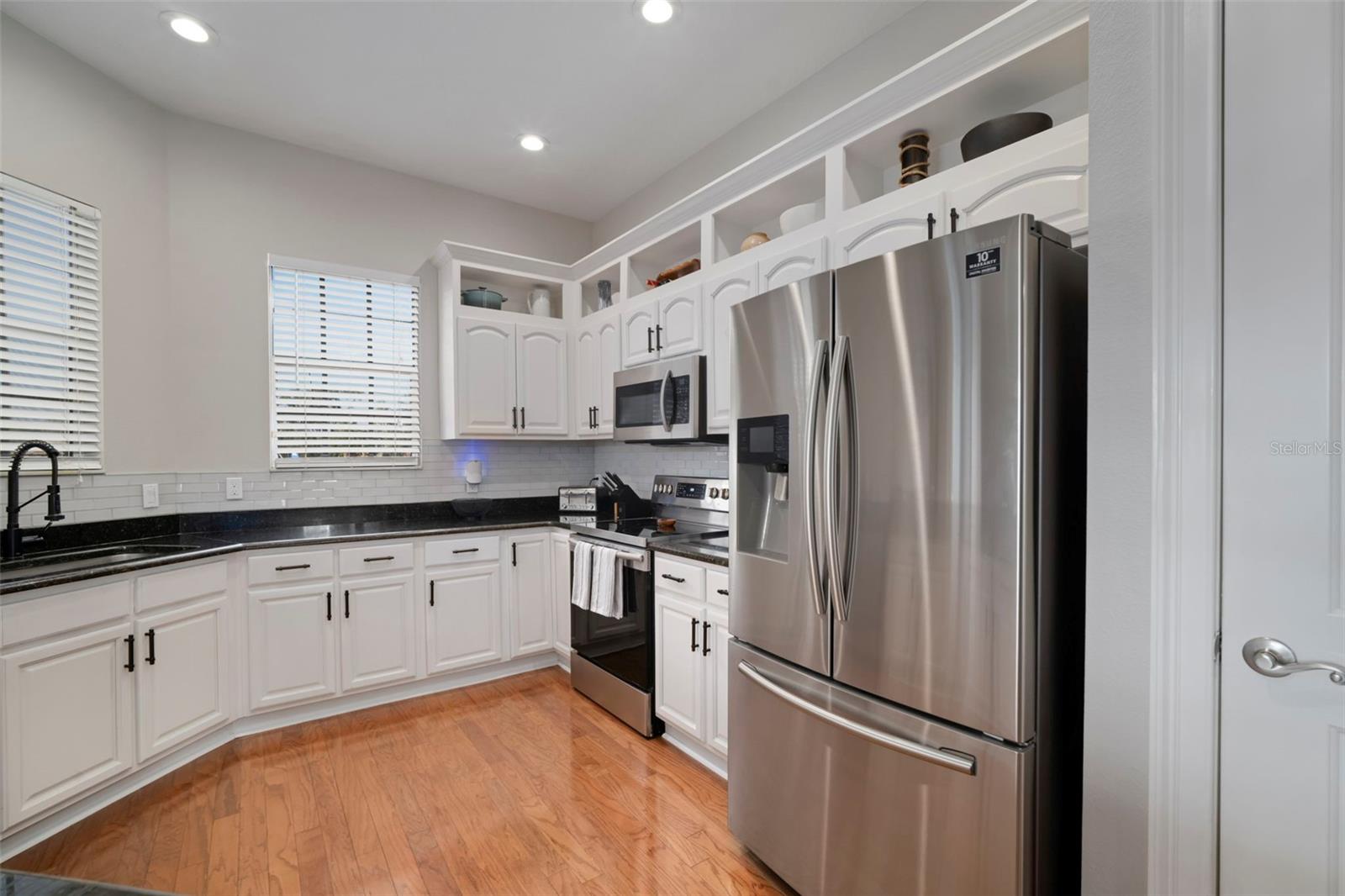 Image 12 of 44 For 8604 Miramar Terrace Circle