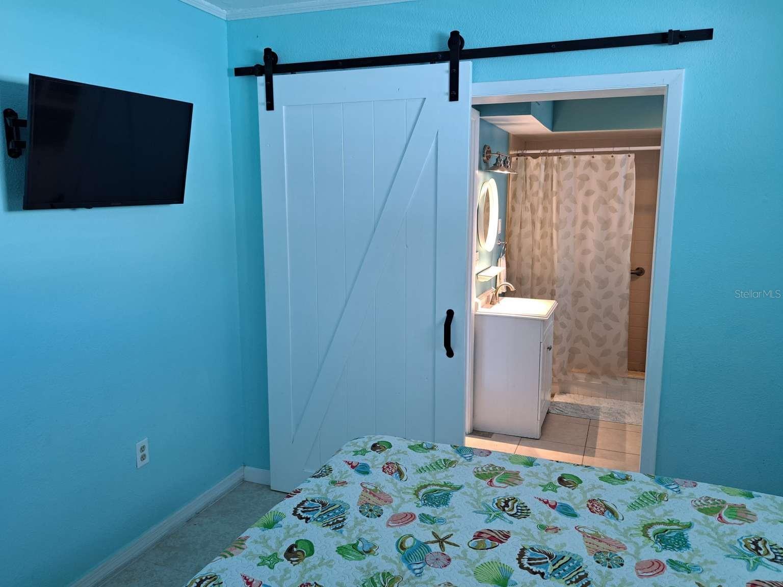 Image 14 of 24 For 539 Shore Road