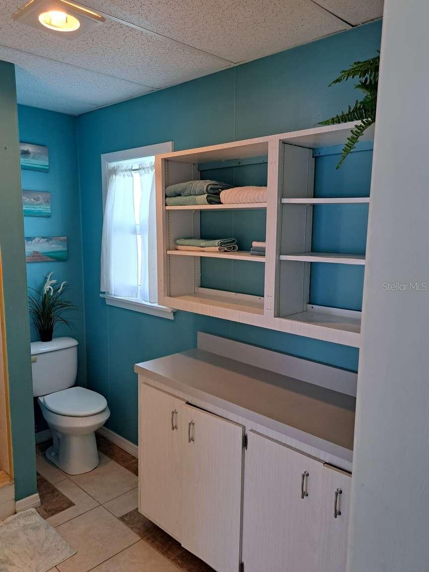 Image 16 of 24 For 539 Shore Road