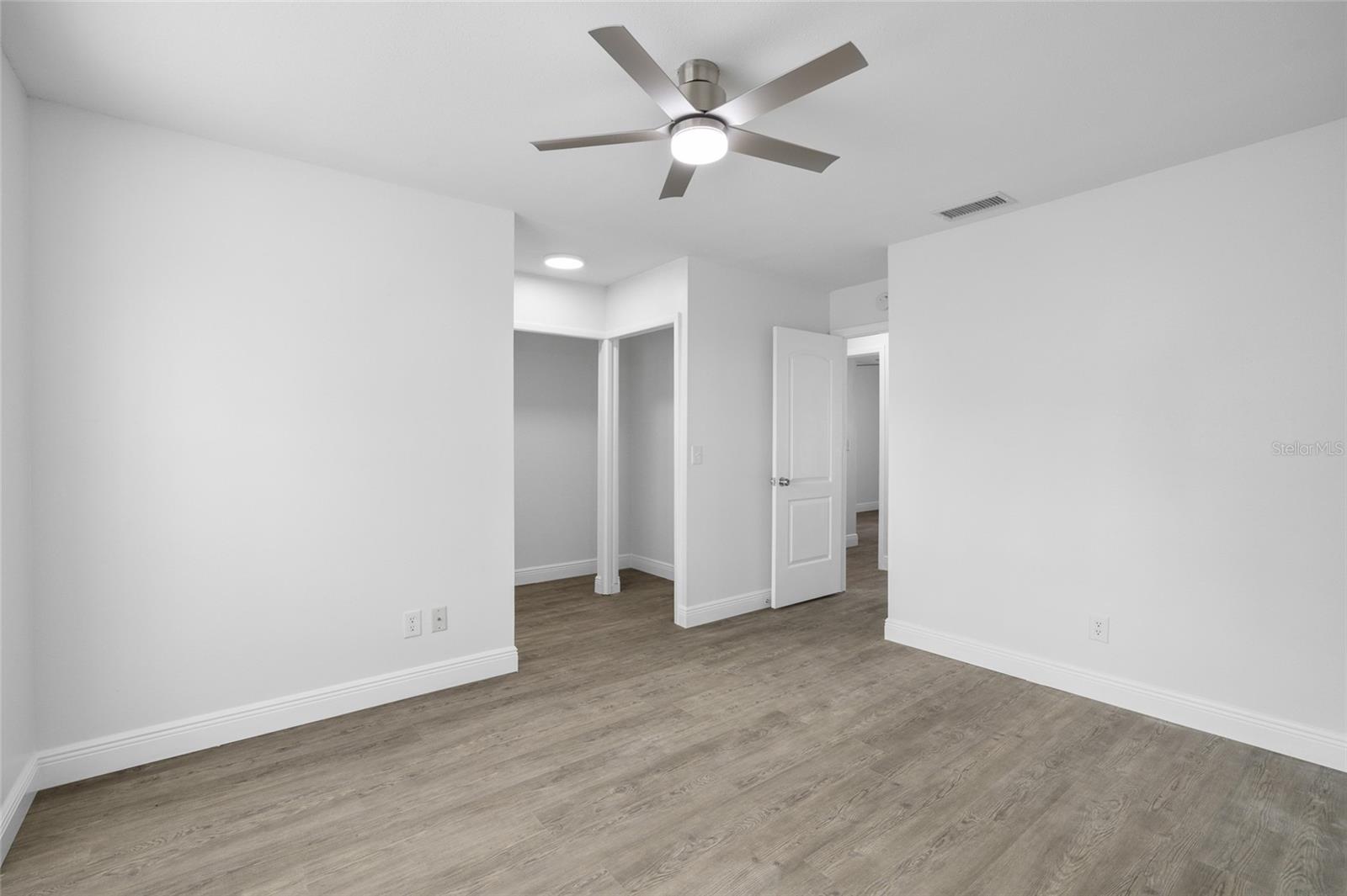 Image 18 of 28 For 13952 Fletchers Mill Drive