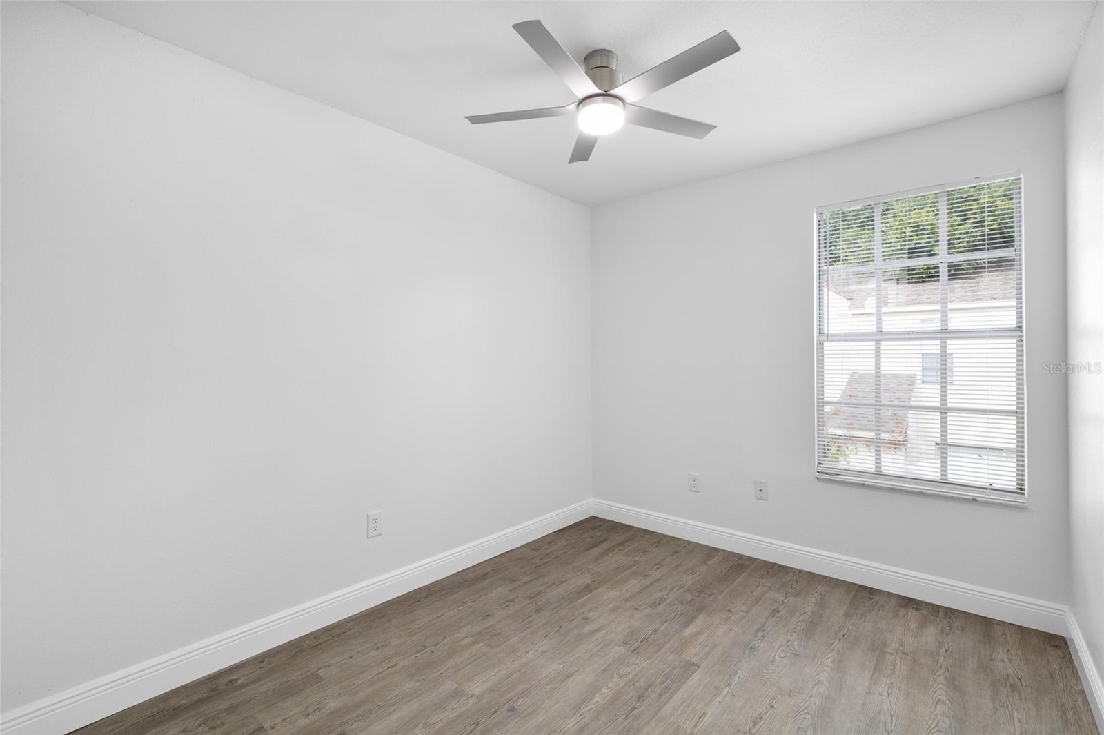 Image 19 of 28 For 13952 Fletchers Mill Drive