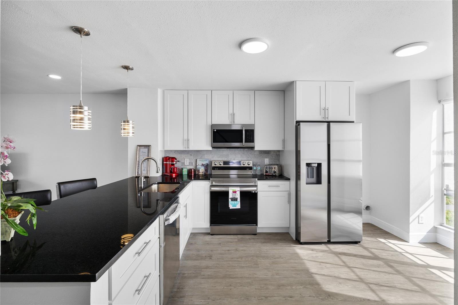 Image 4 of 28 For 13952 Fletchers Mill Drive