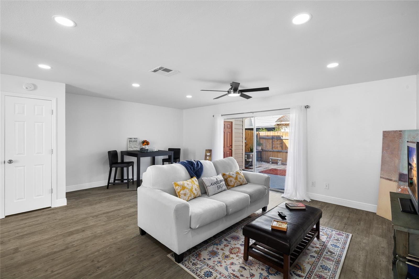 Image 9 of 28 For 13952 Fletchers Mill Drive