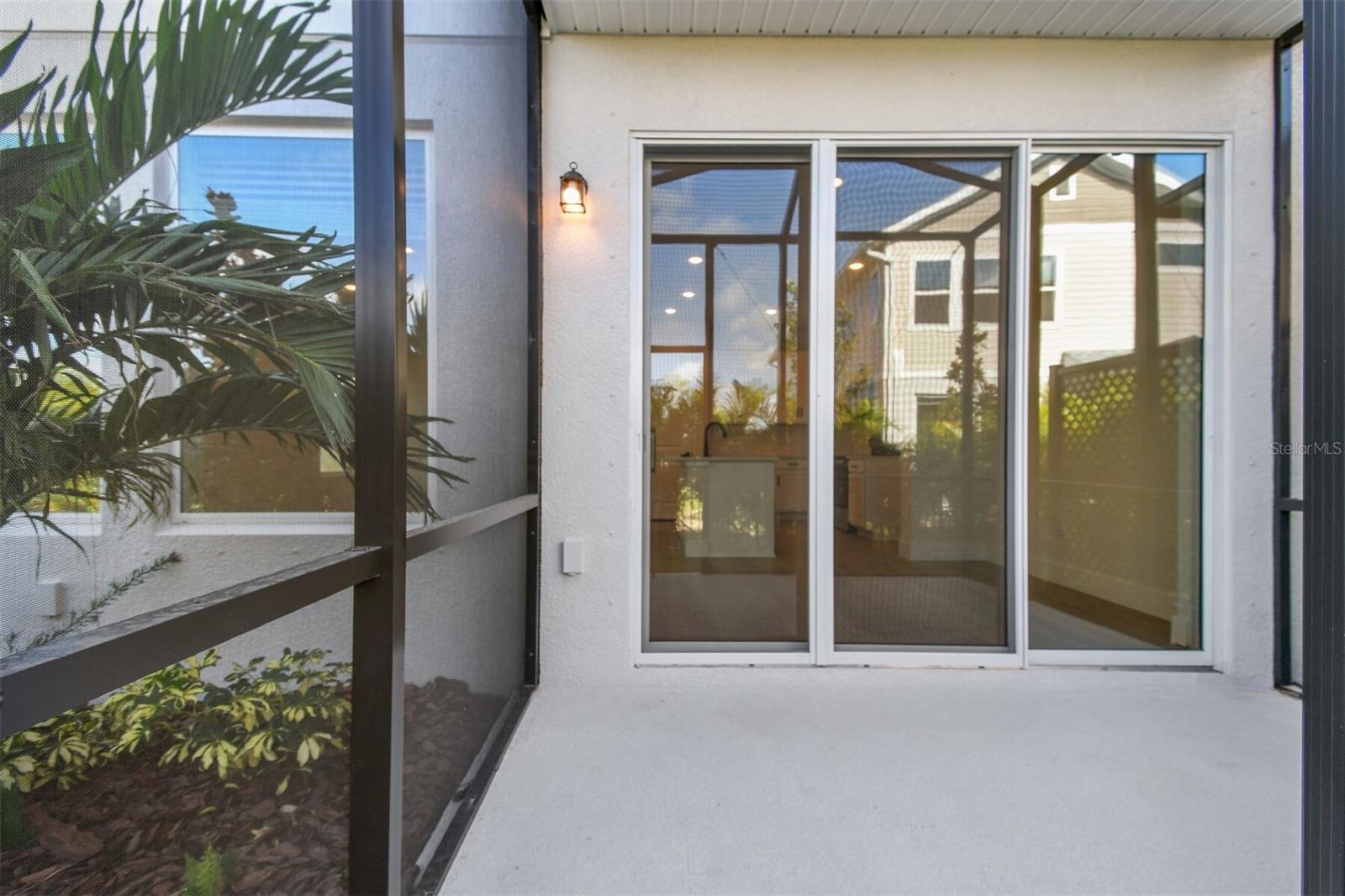 Image 33 of 37 For 11718 Full Moon Loop